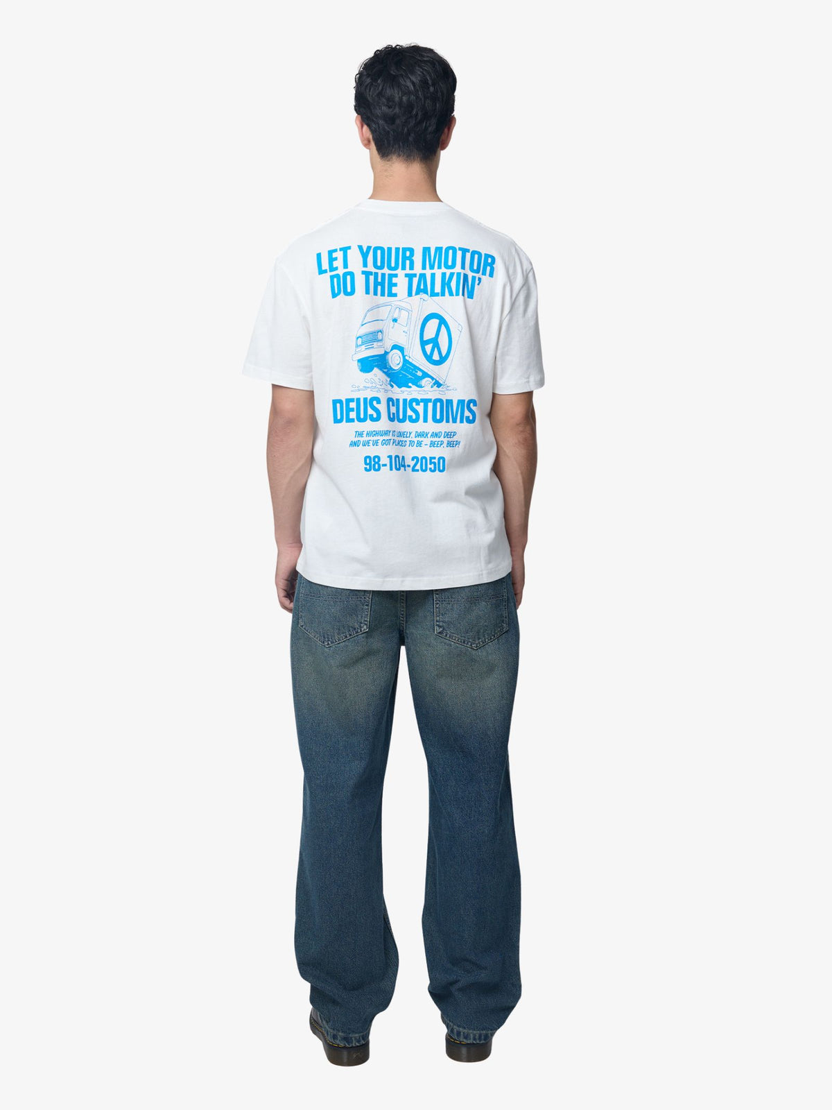 Deus Highway Language Tee | Vintage White