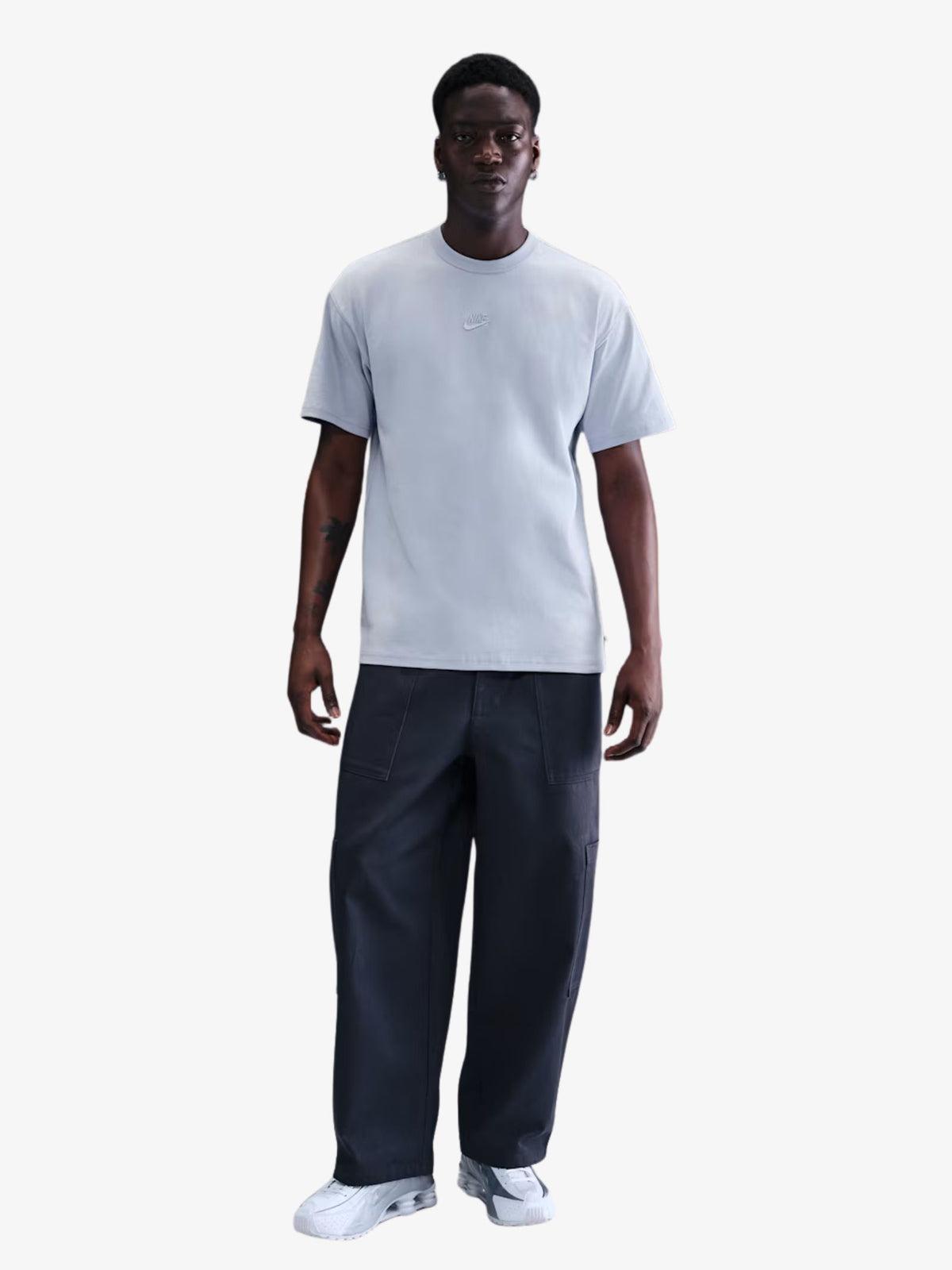 Nike Men's Nike Sportswear Premium Essentials T-Shirt | Ghost