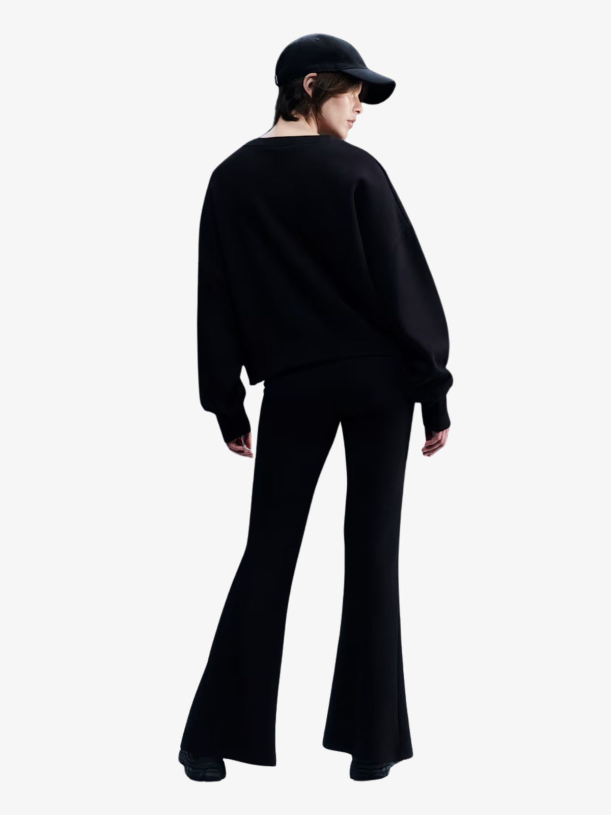 Nike Phoenix Fleece OS Crew-Neck Sweatshirt | Black/Sail