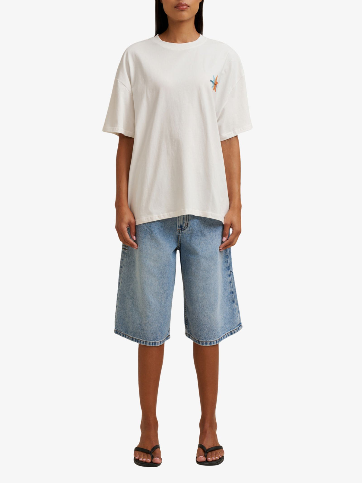 Doucette Unisex Museum Box Tee | Ivory