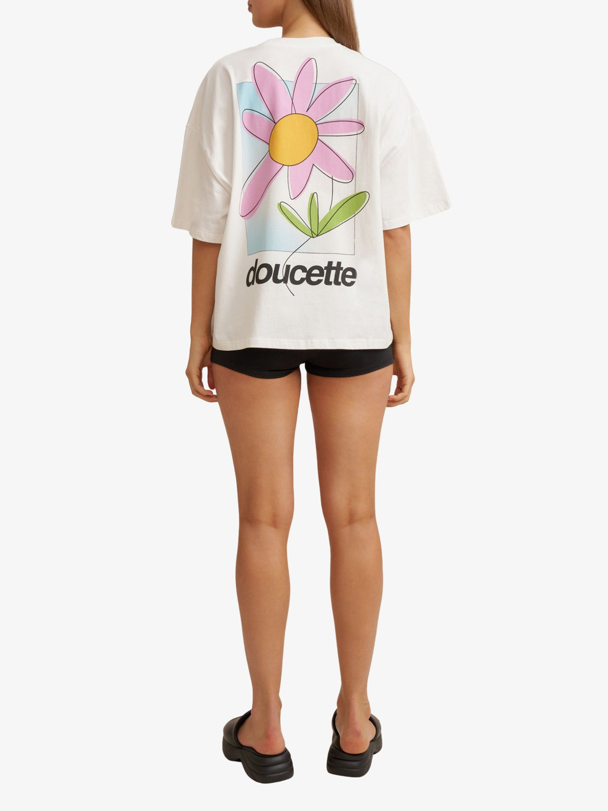 Doucette Unisex Daisy Compact Tee | Ivory