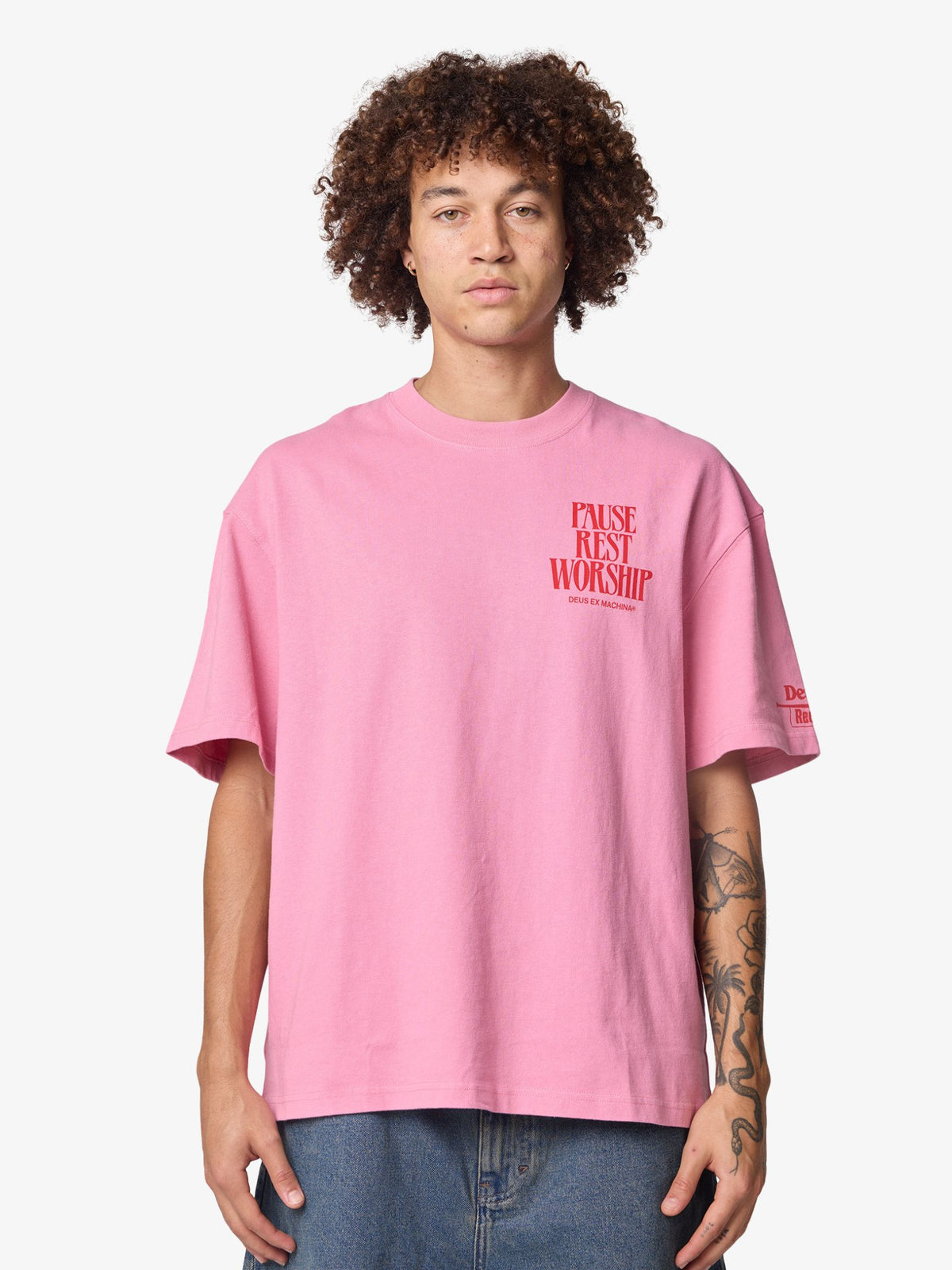 Deus Noise Complaint Tee | Prism Pink