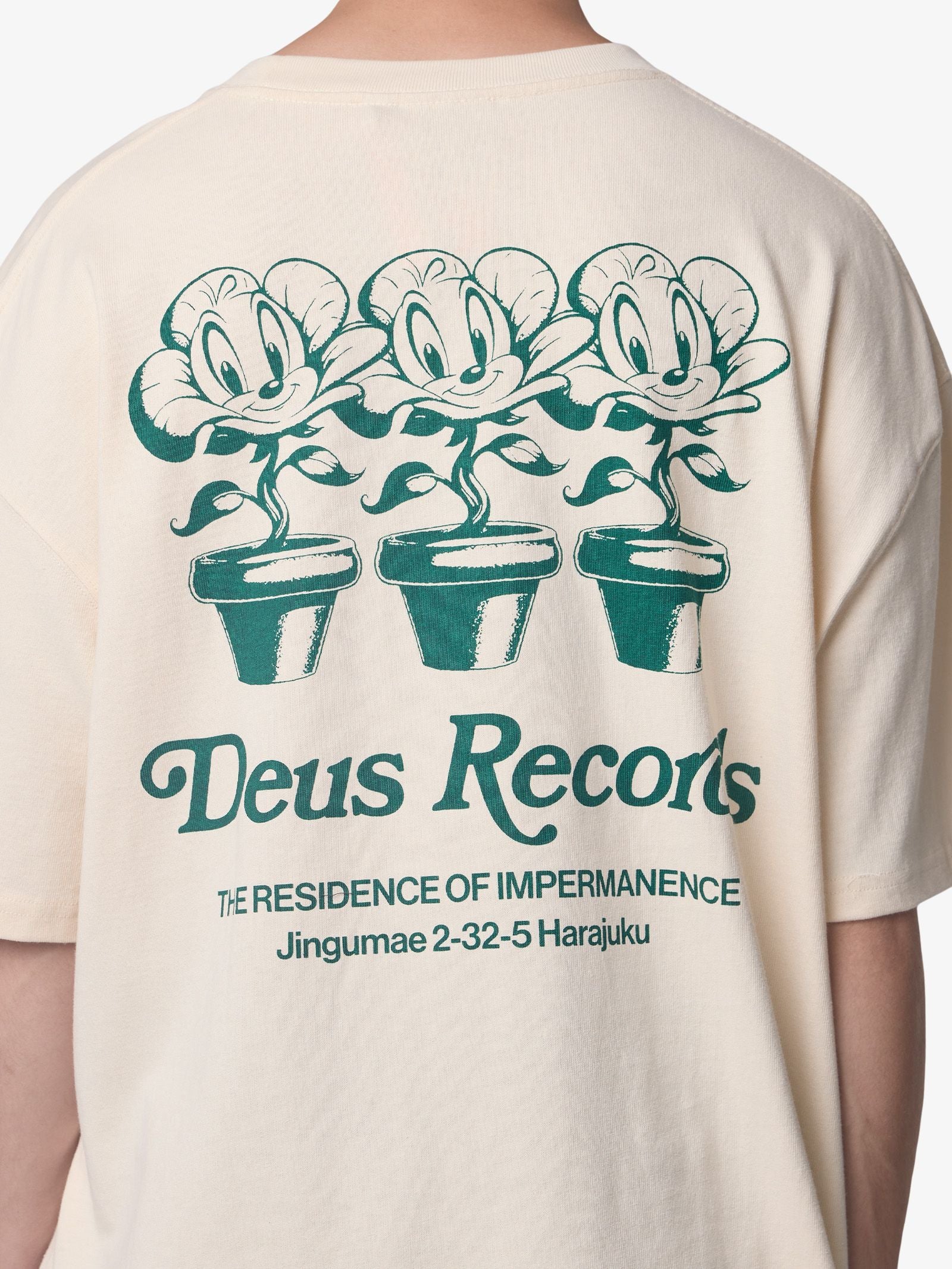 Green Thumb Tee