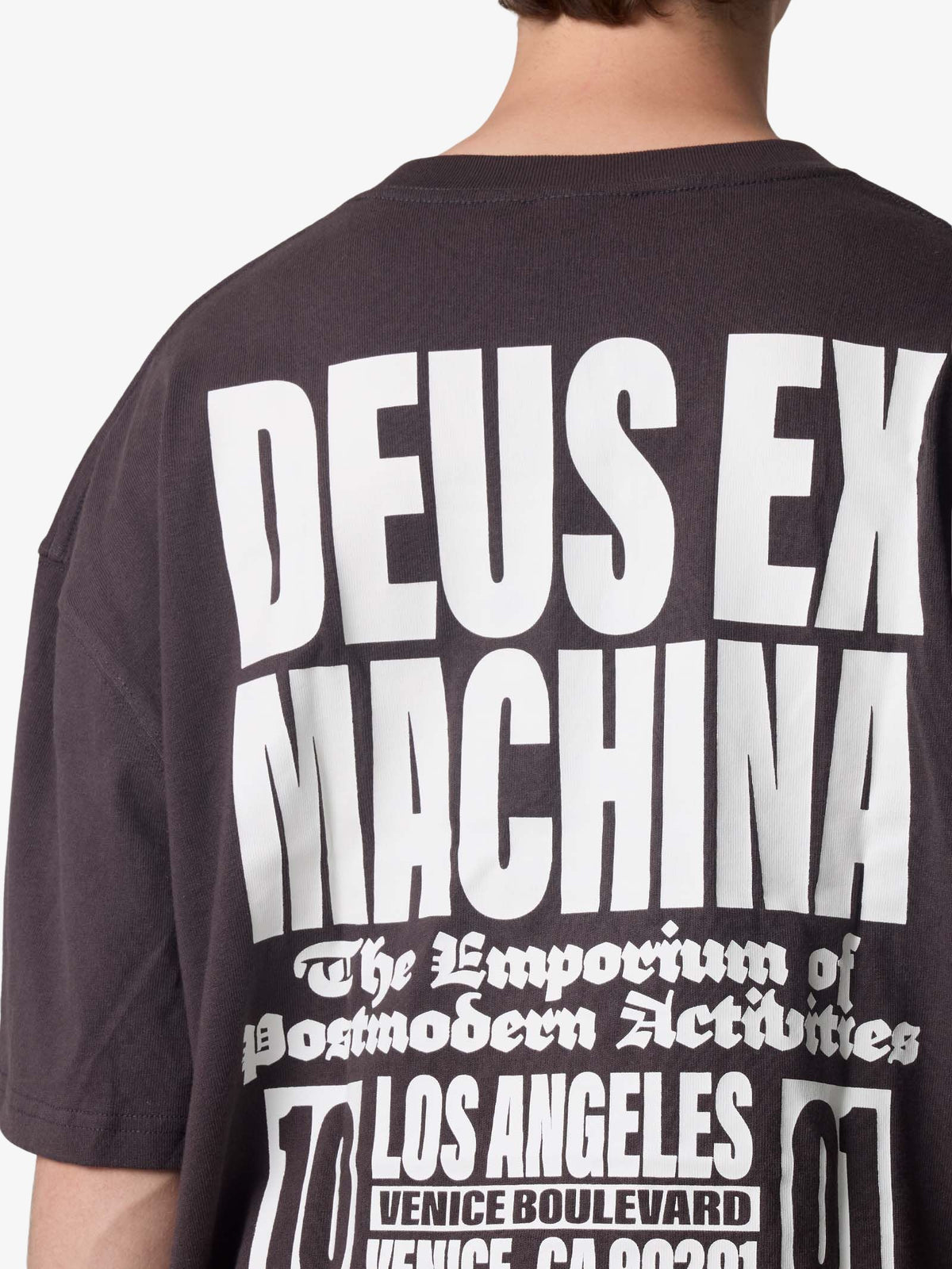 Deus Home Run Derby Tee | Anthracite