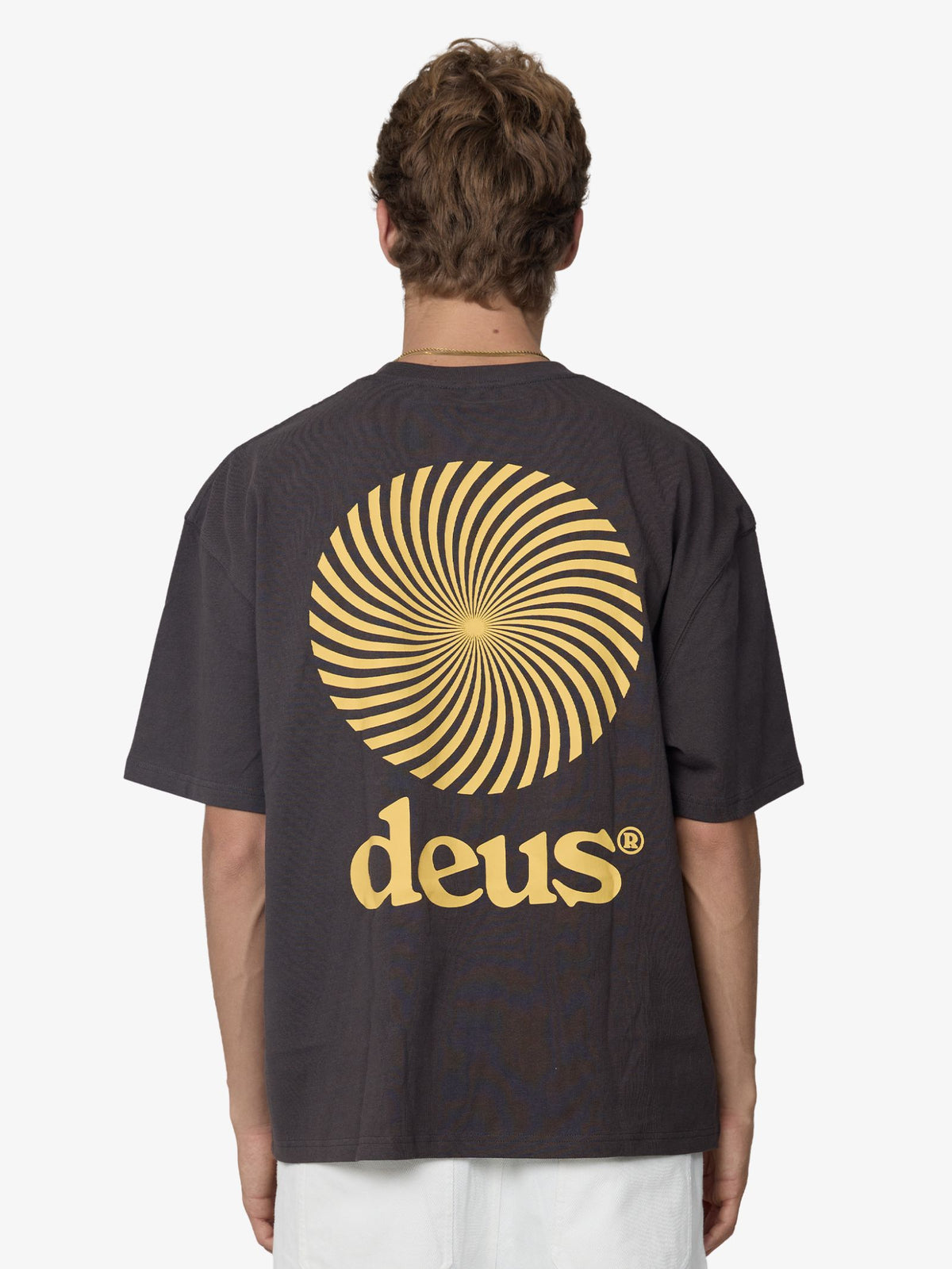 Deus Reverse Strata Tee | Anthracite
