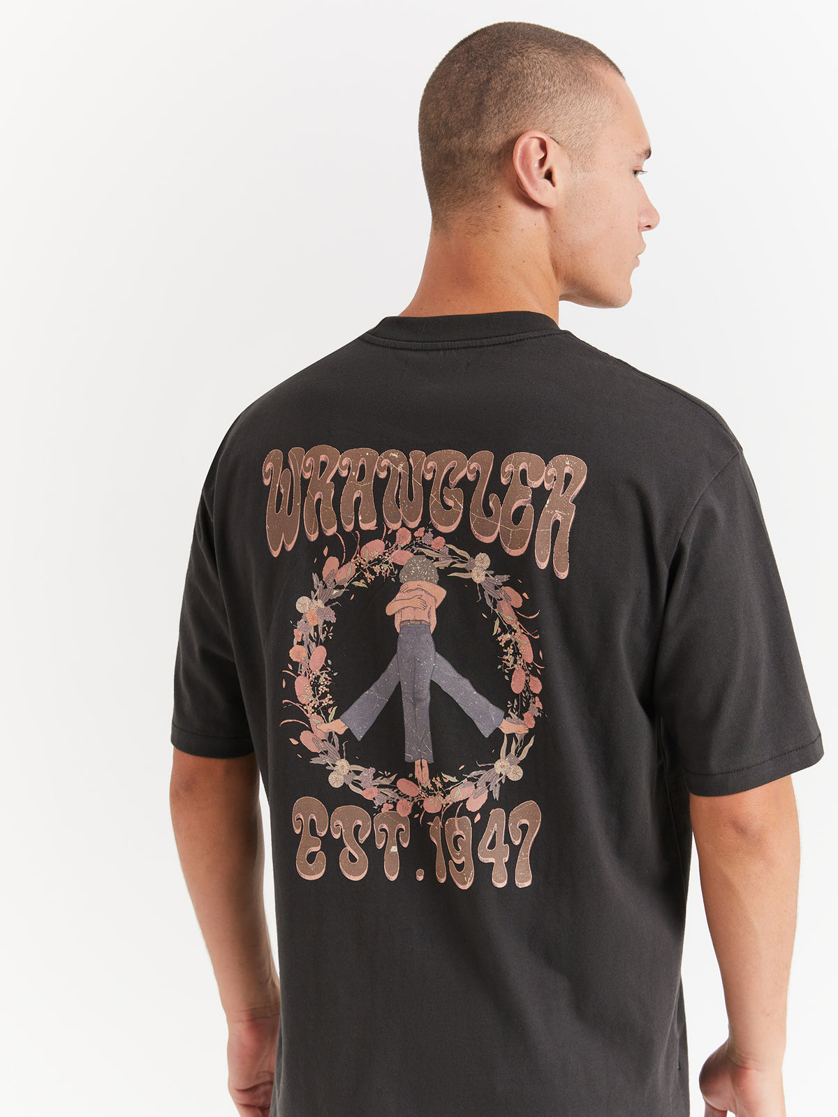 Wrangler Botanical Love Slacker T-Shirt | Worn Black