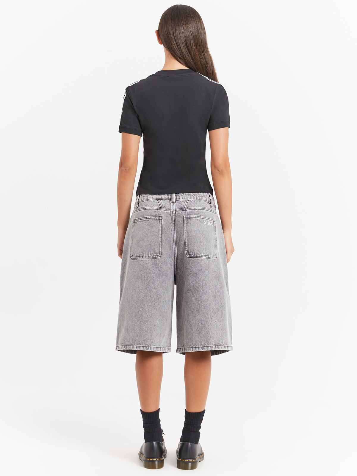 Mills Baggy Shorts in Washed Grey