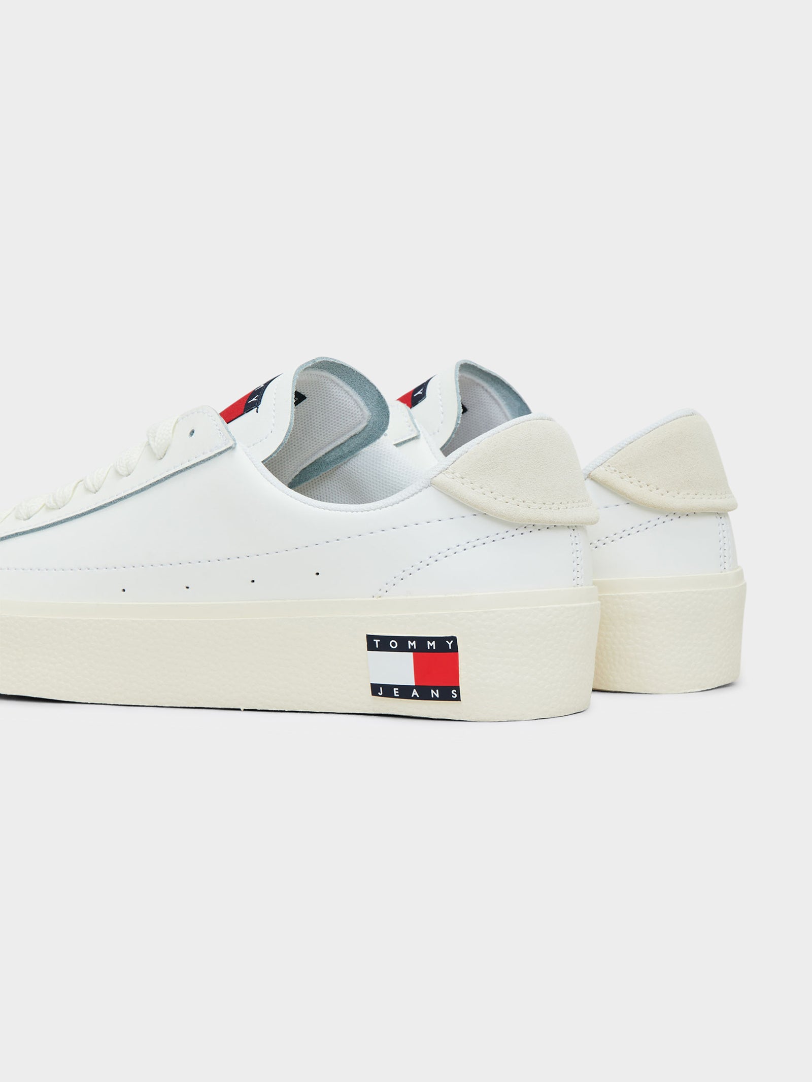 Womens Leather Vulcanized Flat Form Sneakers