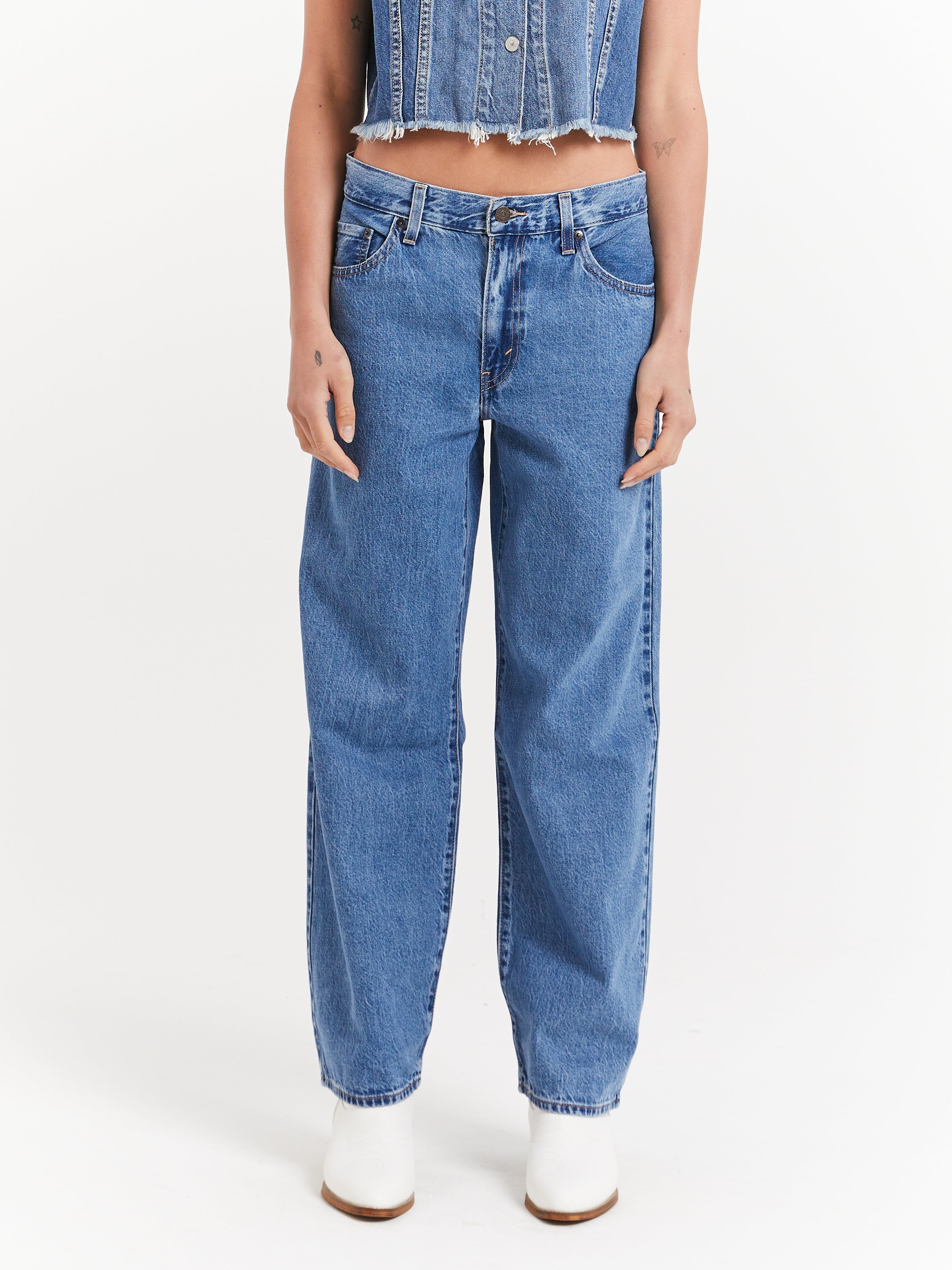 Ribcage Straight Ankle Jeans