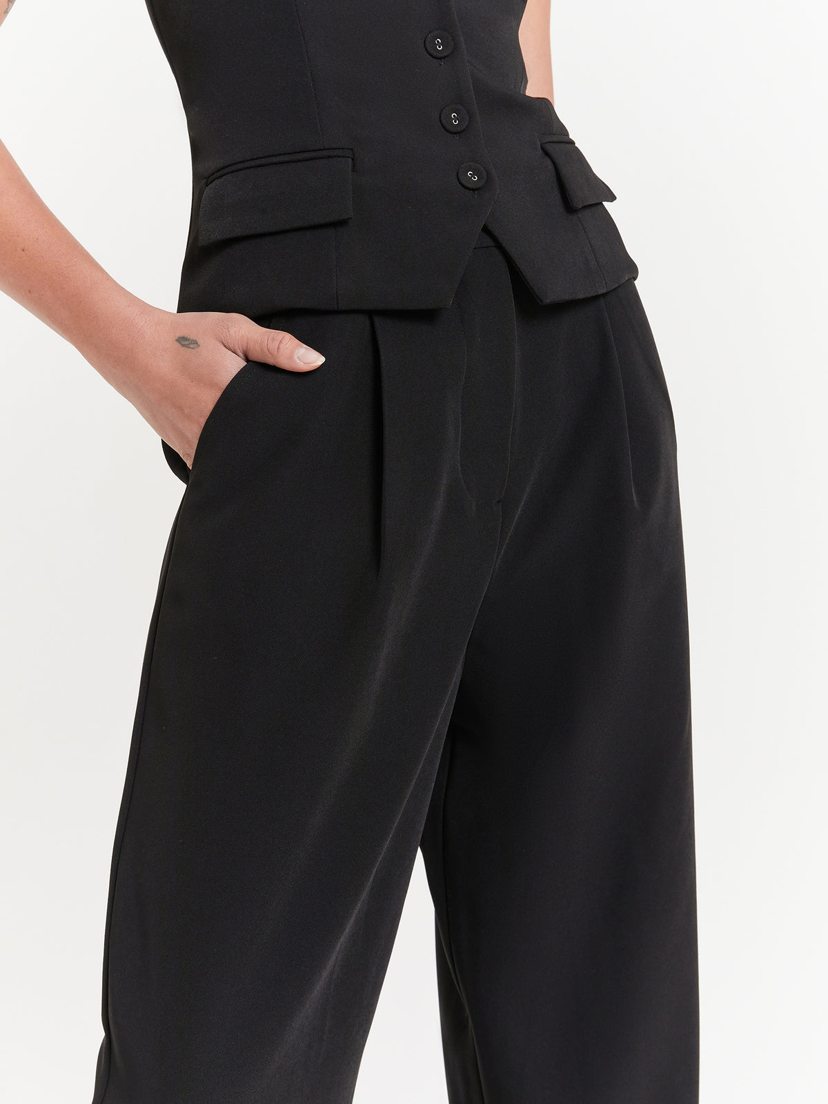 Beyond Her Hart Tailored Pants | Black