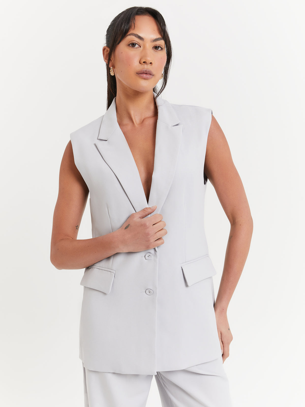 Beyond Her Daniela Vest | Silver