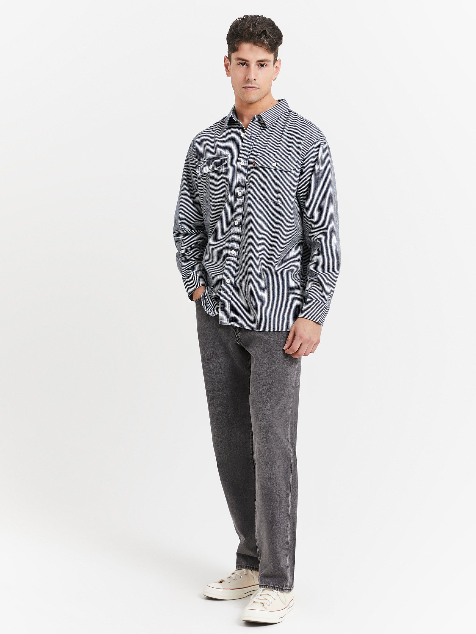 568 Stay Loose Jeans