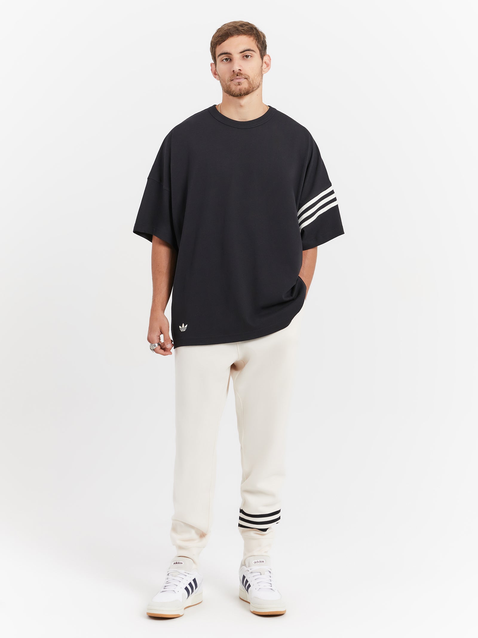 Adicolor Neuclassics T-Shirt