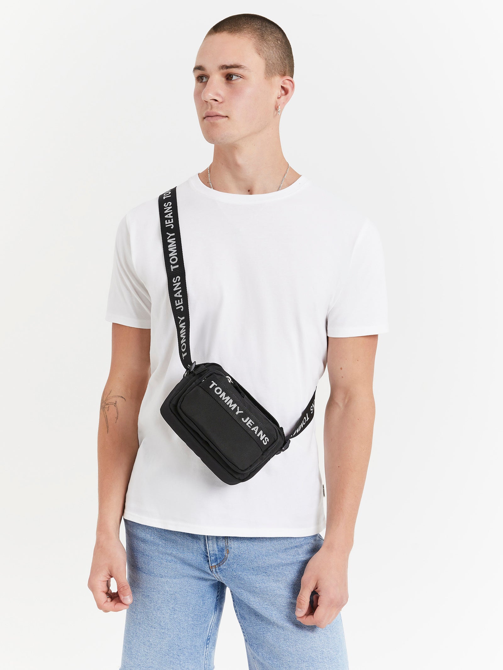Essential Crossover Bag