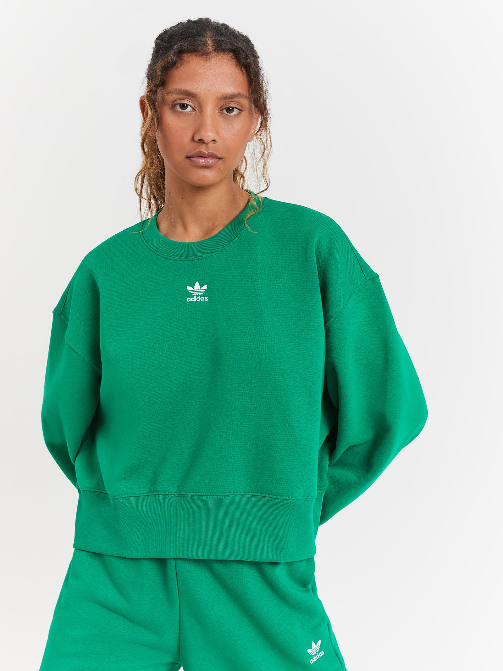 Adidas Adicolor Essentials Crew Sweatshirt Green - Main Image