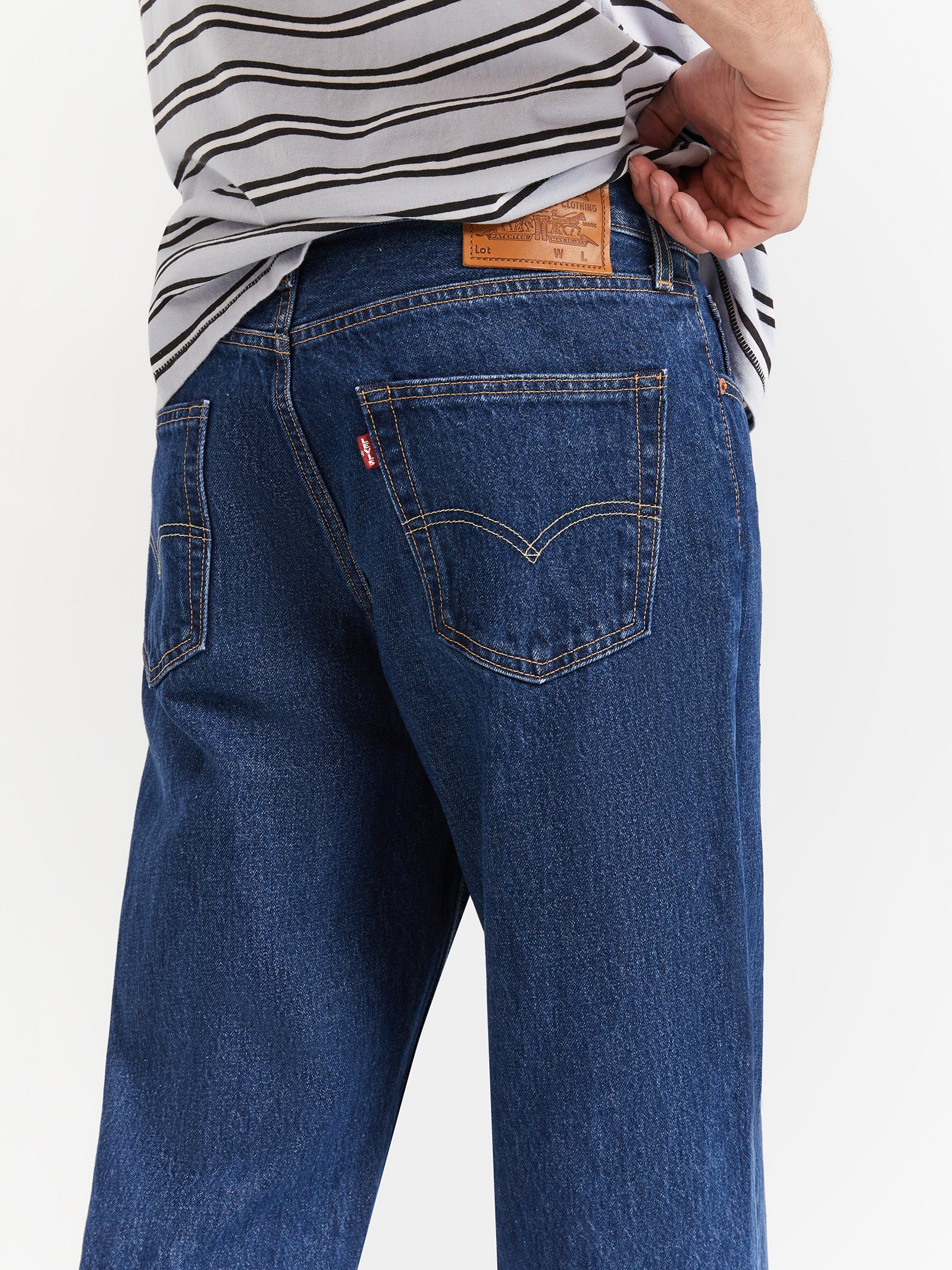 568 Stay Loose Jeans