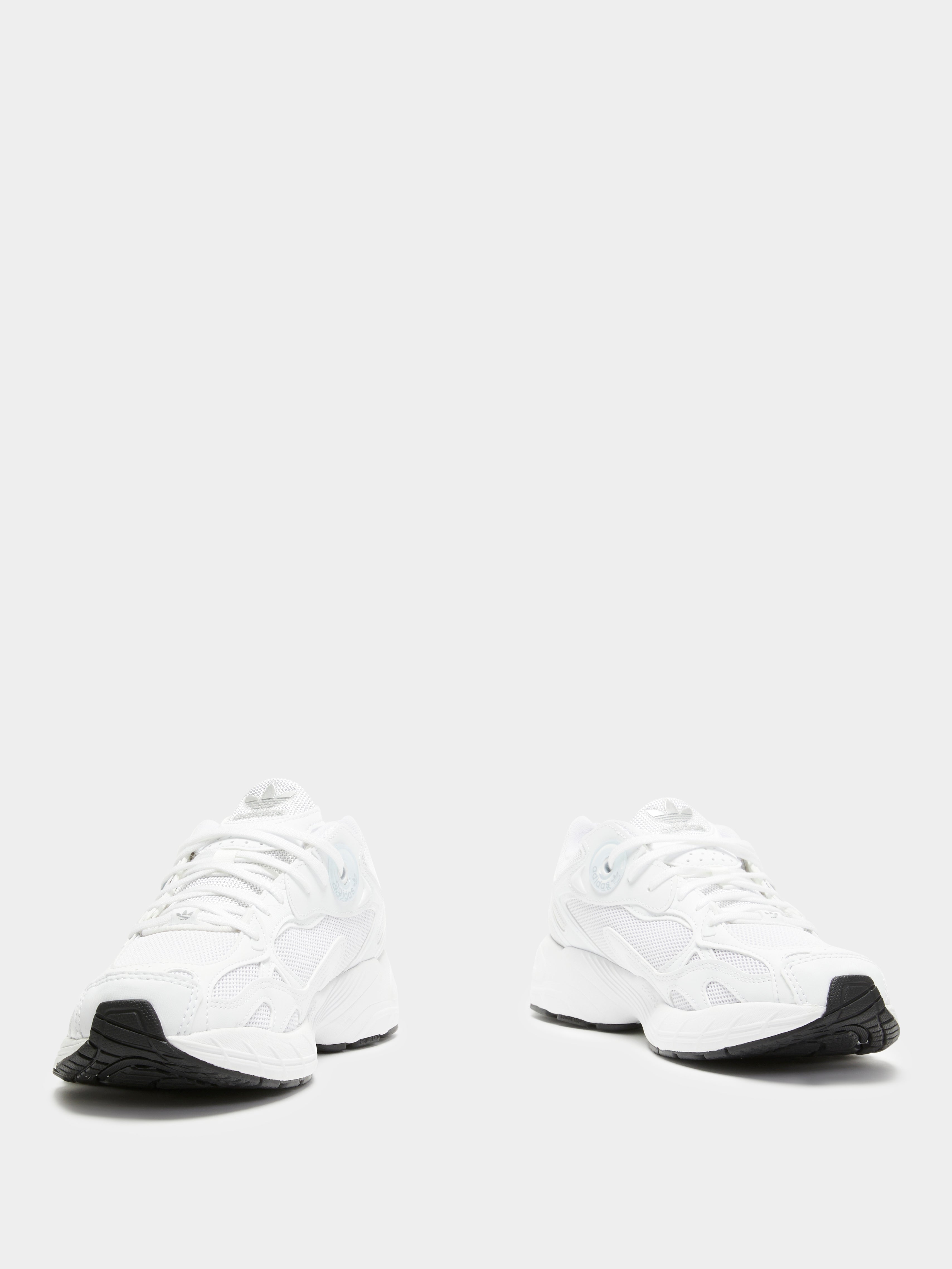 Womens Astir Sneakers in Cloud White