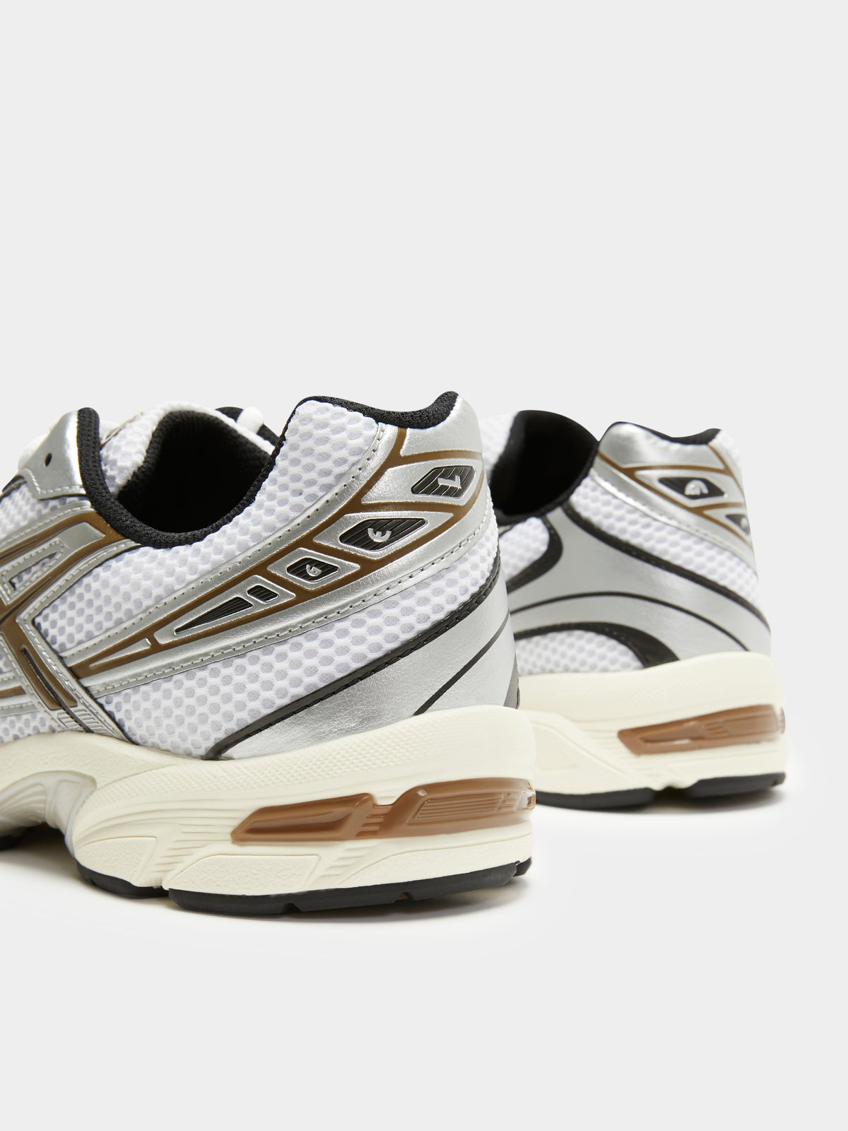 Asics Mens Gel 1130 Sneaker | White/Clay Canyon