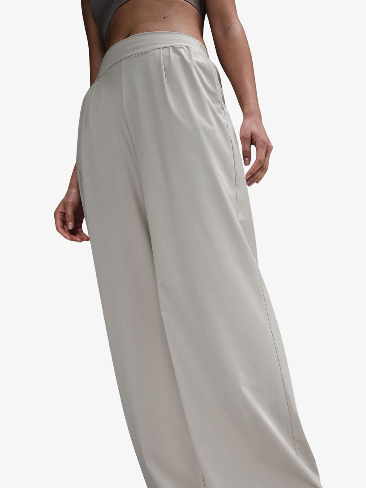 Nike Women's Dri-Fit High-Waisted Loose Wide-Leg Pants | Lt Orewood Brn/Lt Iron Ore