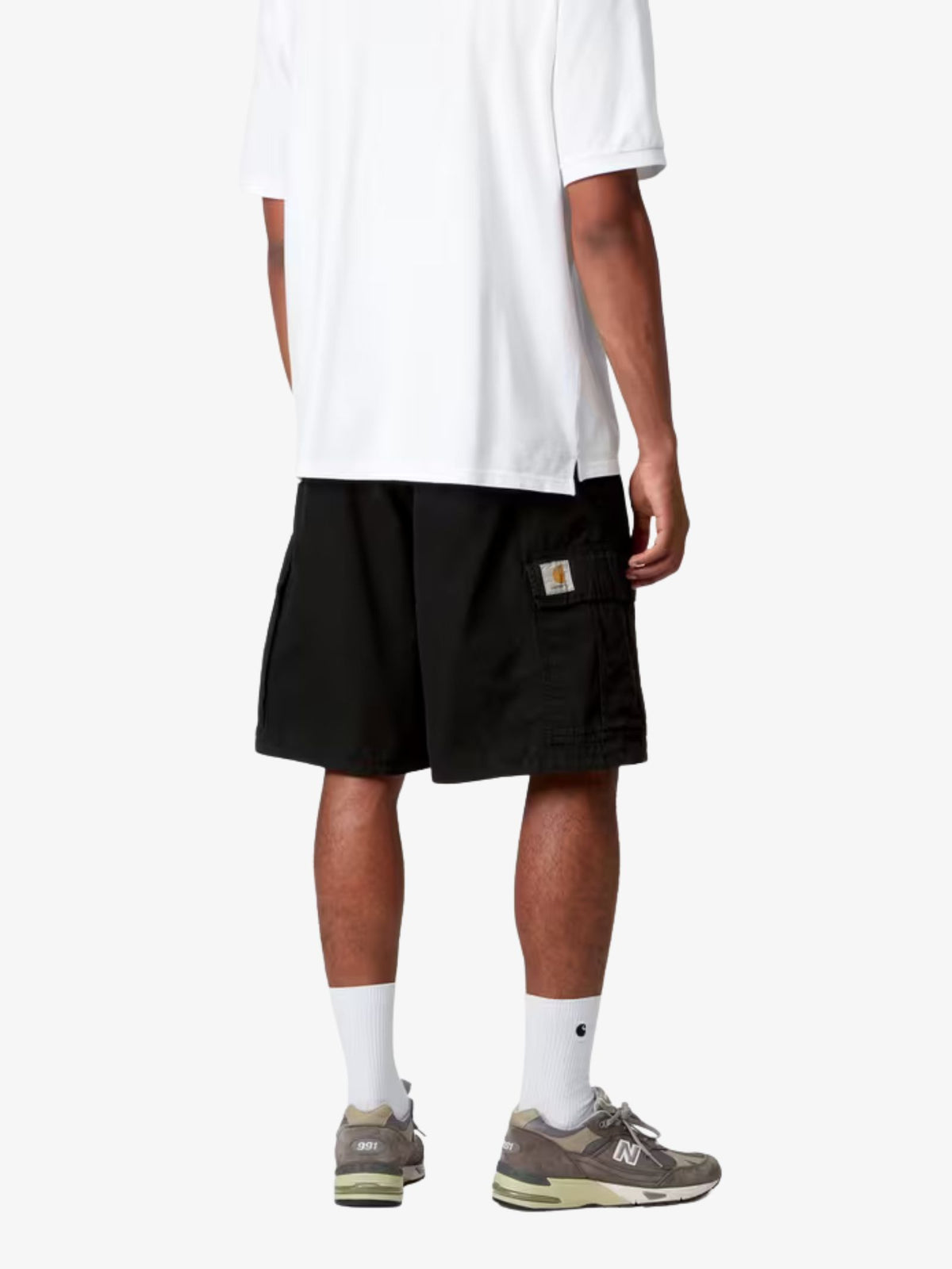 Carhartt Wip Cole Cargo Shorts | Black Garment Dyed