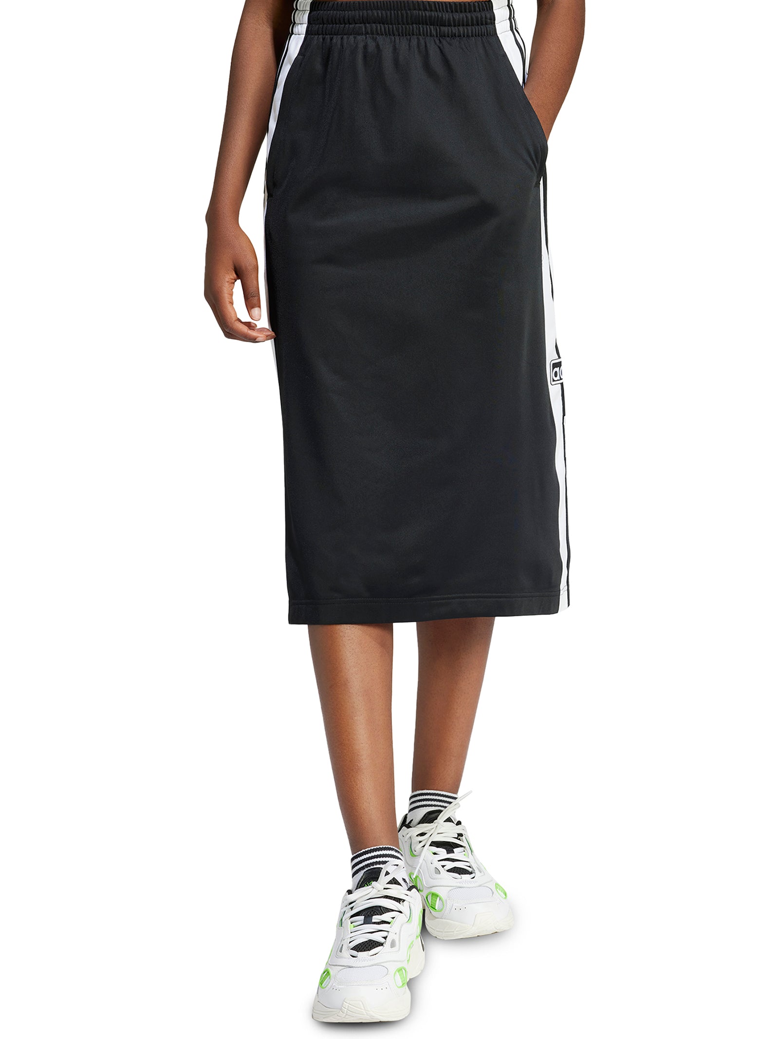 Adibreak Snap Button Midi Skirt in Black