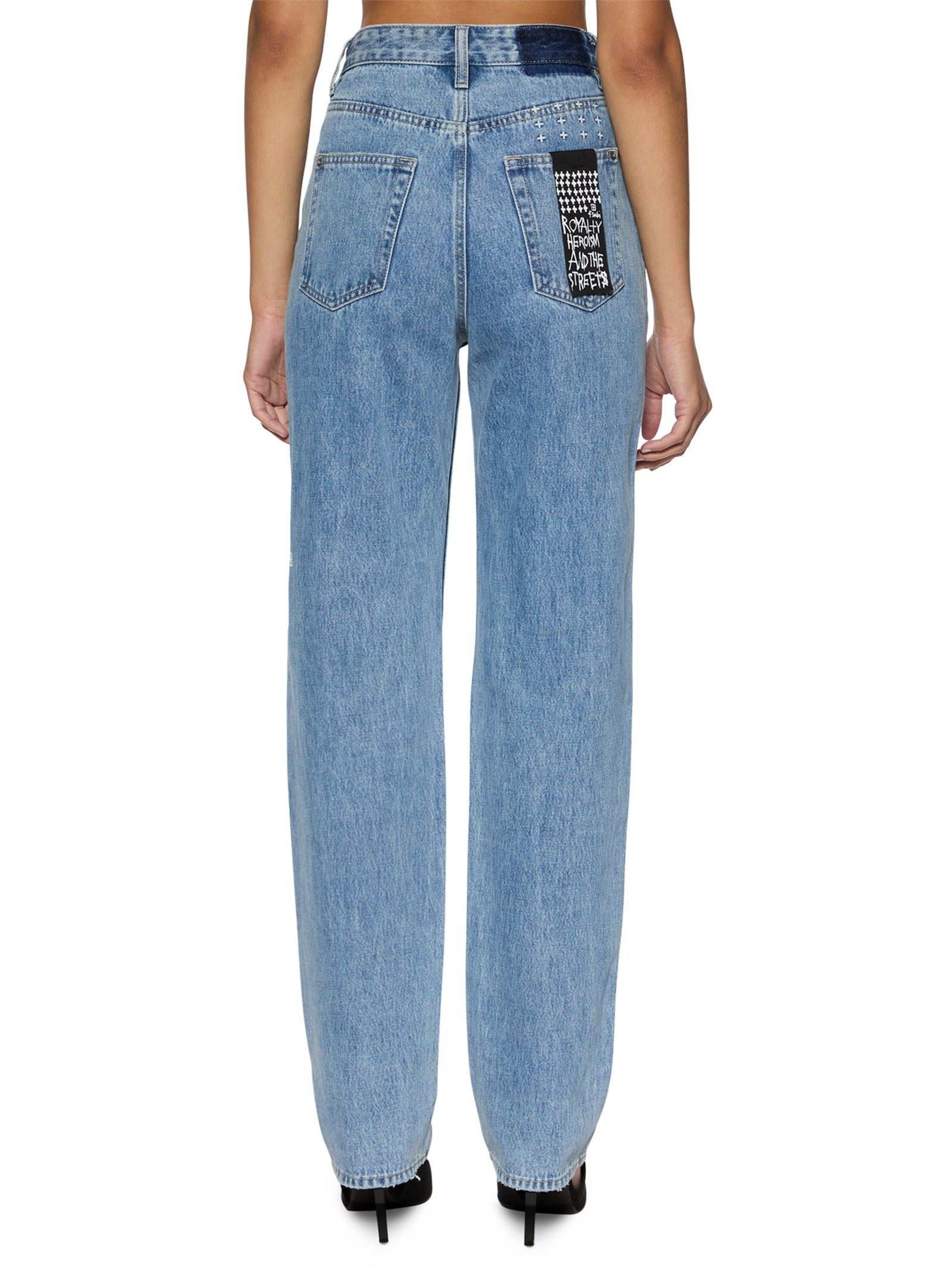 Anal jinsiy aloqada bolgan hind ayollarining fotosuratlari