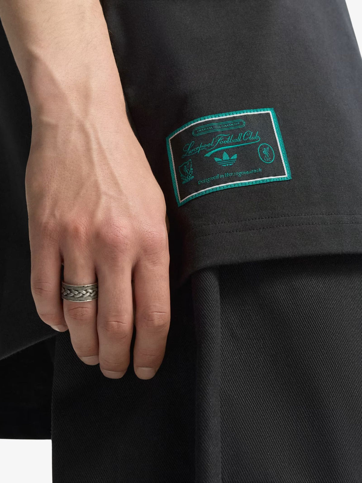 Adidas Liverpool FC Icon Tee | Black