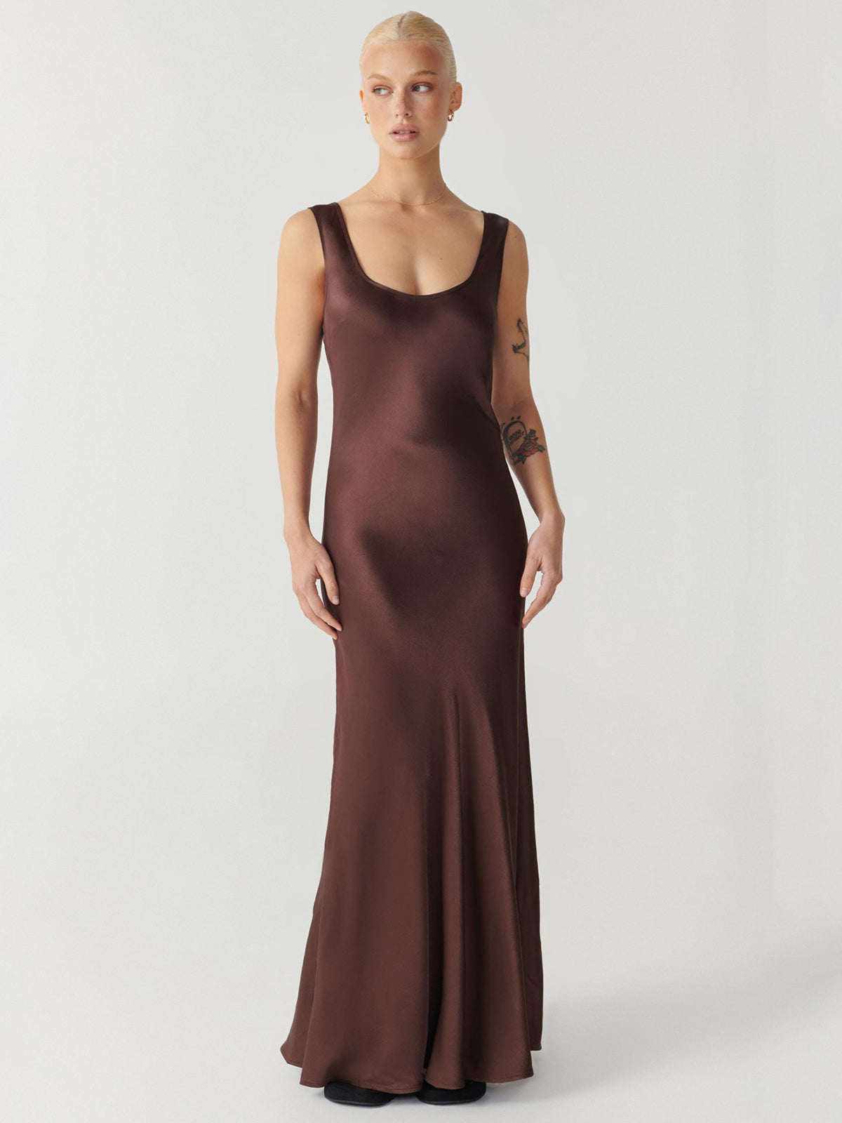 Raef The Label Jones Midi Dress | Dark Oak