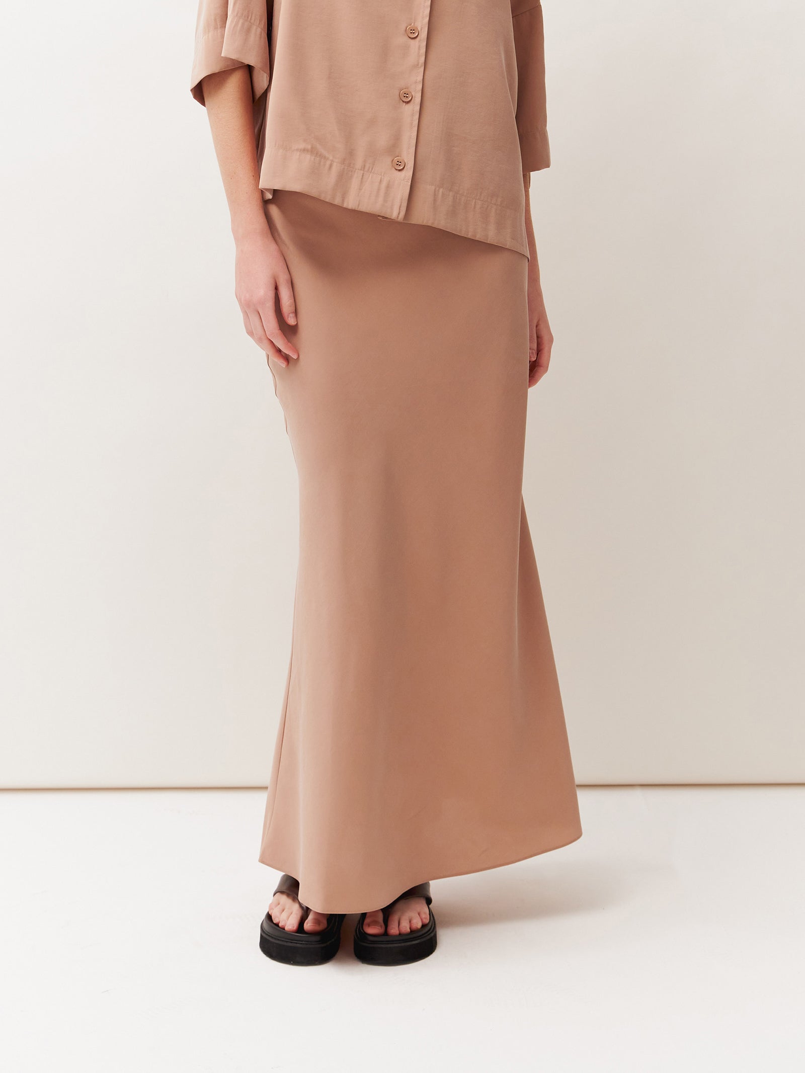 Tulli Midi Skirt