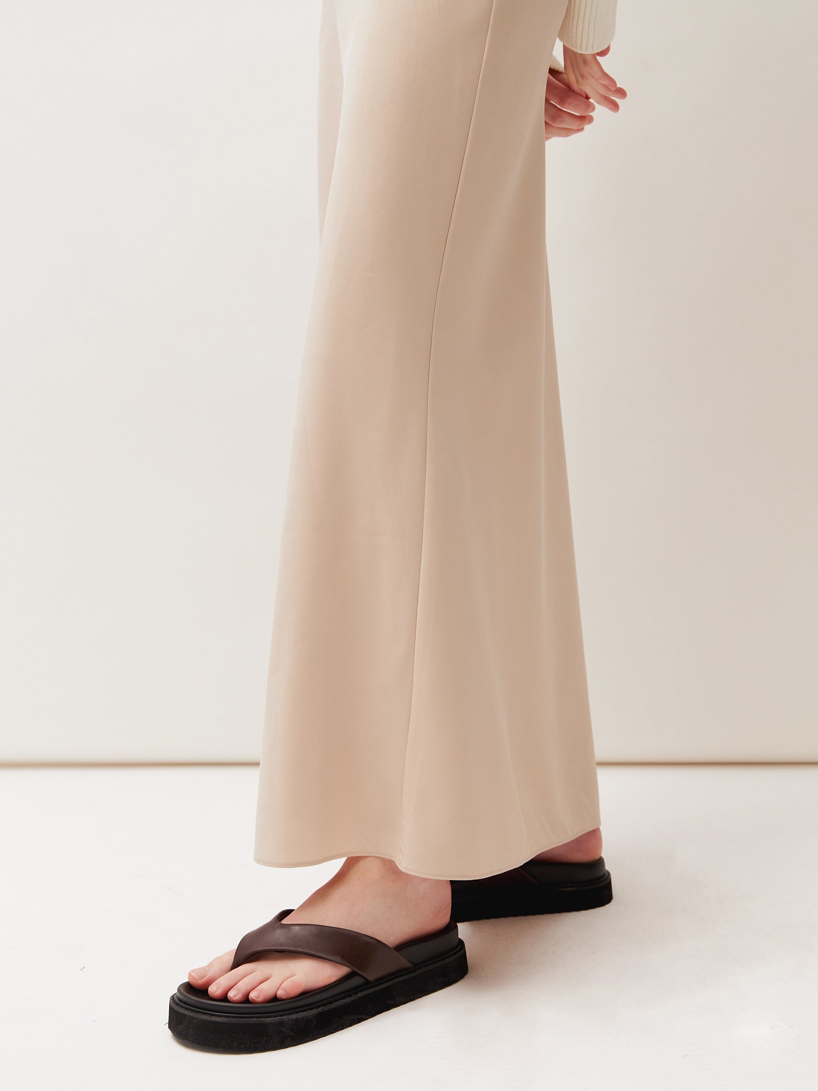 Tulli Midi Skirt