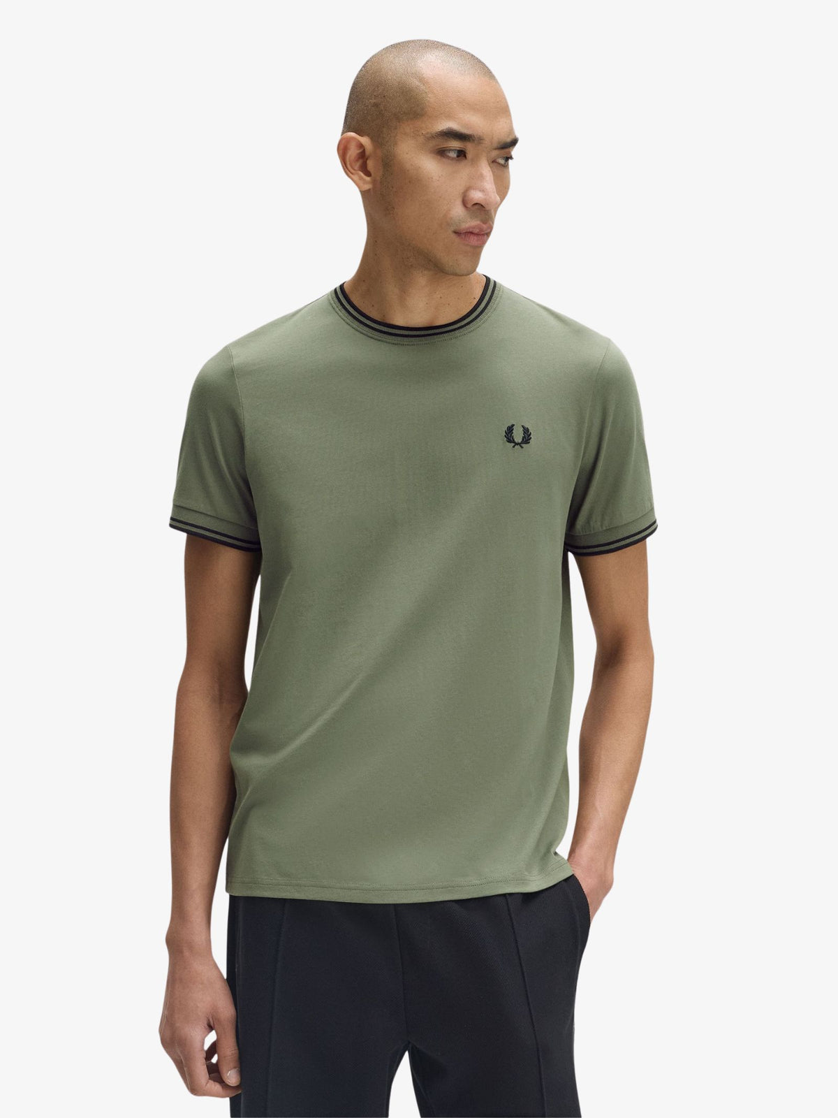Fred Perry Twin Tipped T-Shirt | Laurel Wreath Green/Black