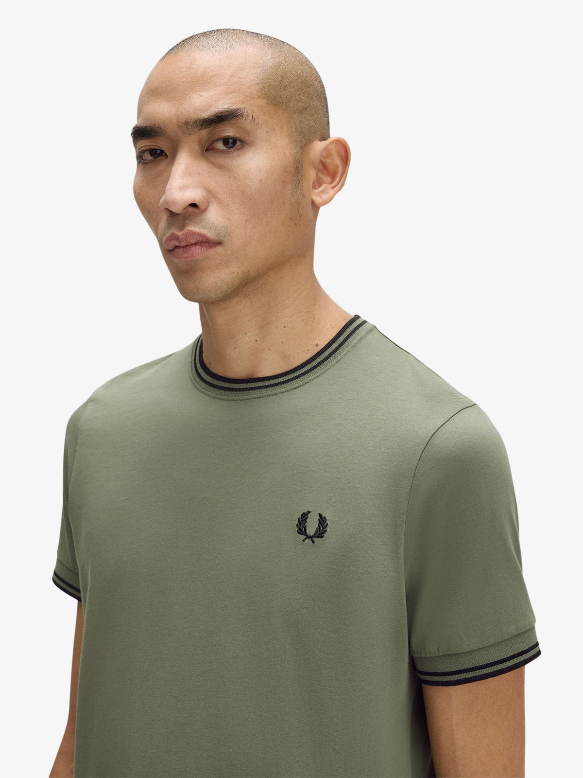 Fred Perry Twin Tipped T-Shirt | Laurel Wreath Green/Black