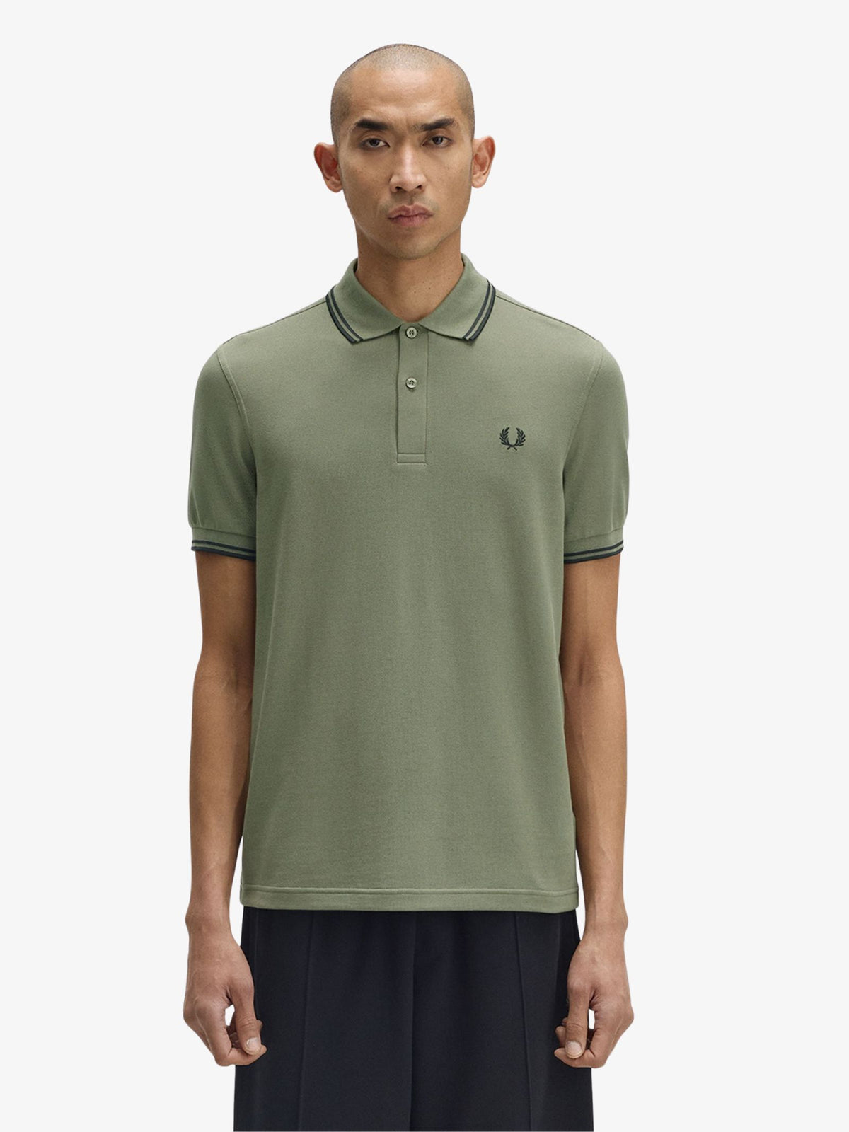 Fred Perry The Twin Tipped Fred Perry Shirt | Laurel Wreath Green