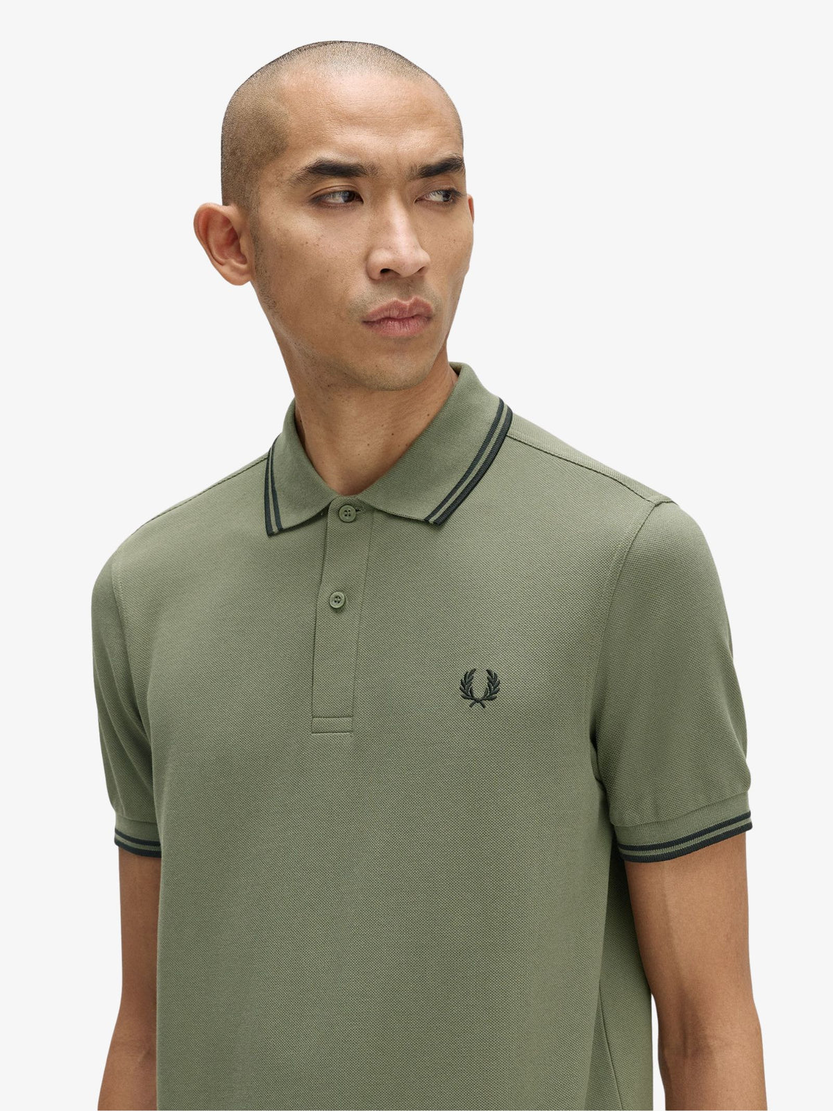 Fred Perry The Twin Tipped Fred Perry Shirt | Laurel Wreath Green