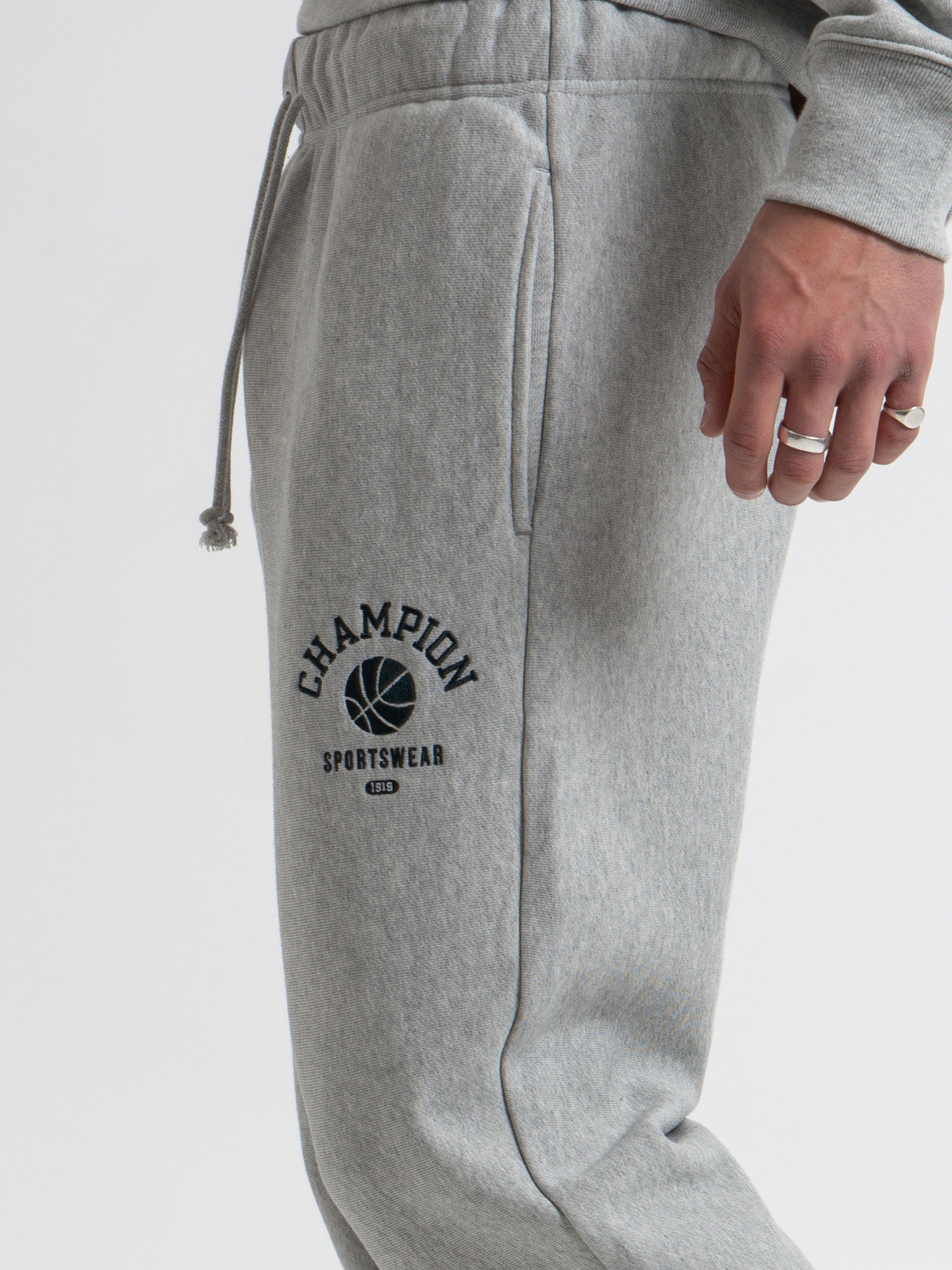Reverse Weave Clubhouse Relaxed Joggers in Oxford Heather Grey