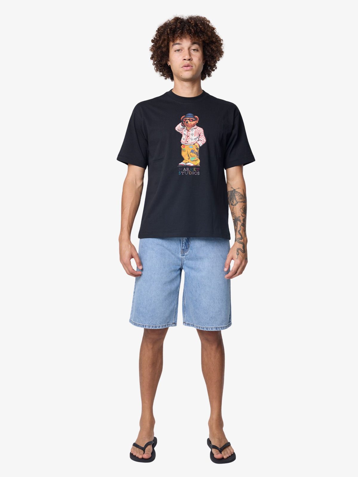 Market Folk Fitted Bear T-Shirt | Pirate Black