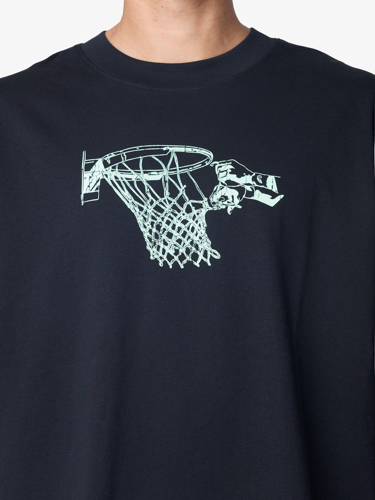New Balance Hoops Tradition Graphic T-Shirt | Black