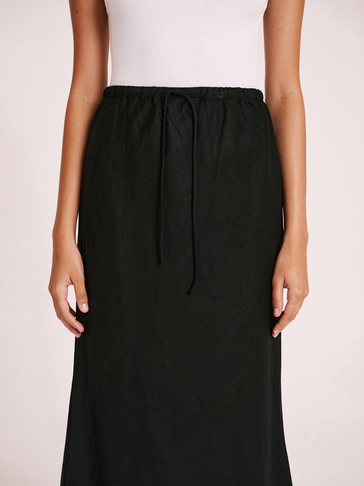 Amani Linen Skirt in Black
