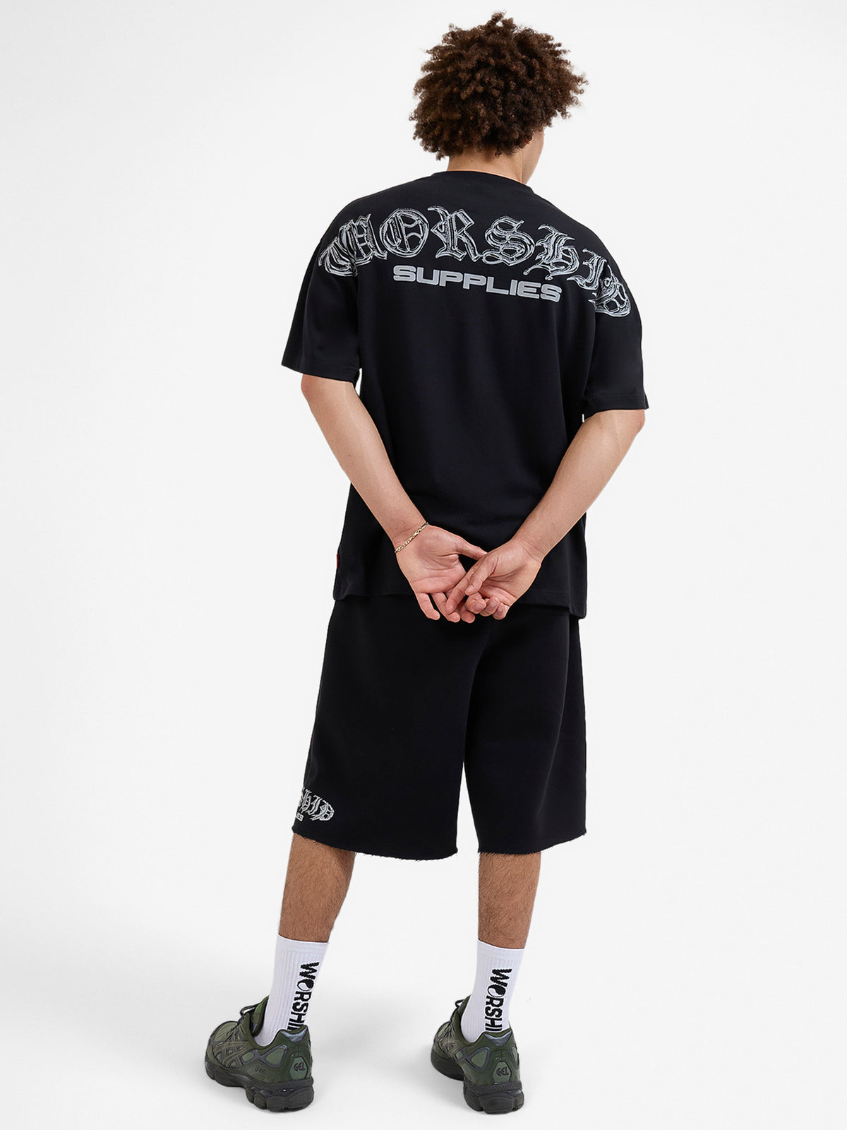 Worship Liquid Oversize Tee | Black