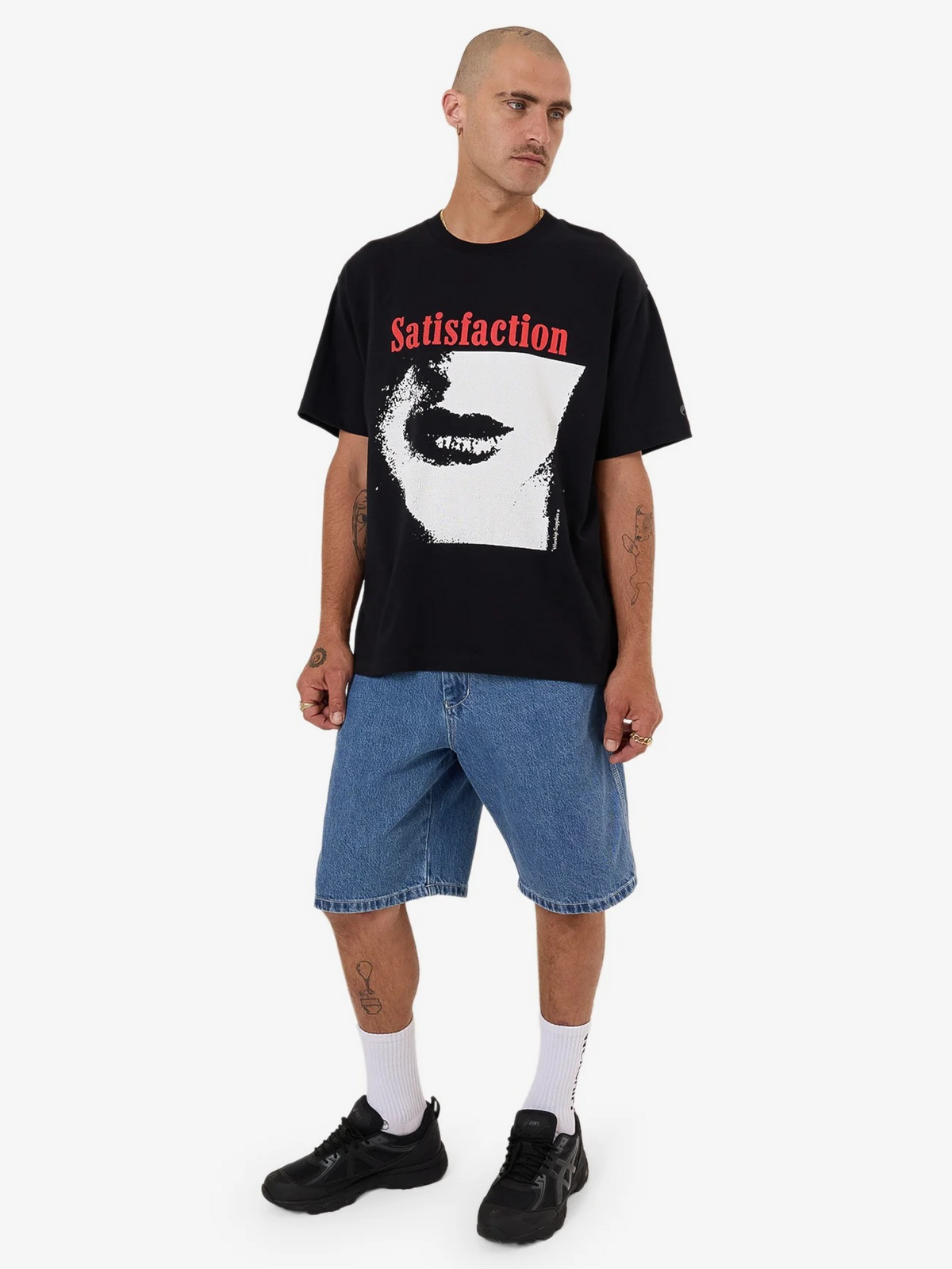 Worship Grinner Tee | Black