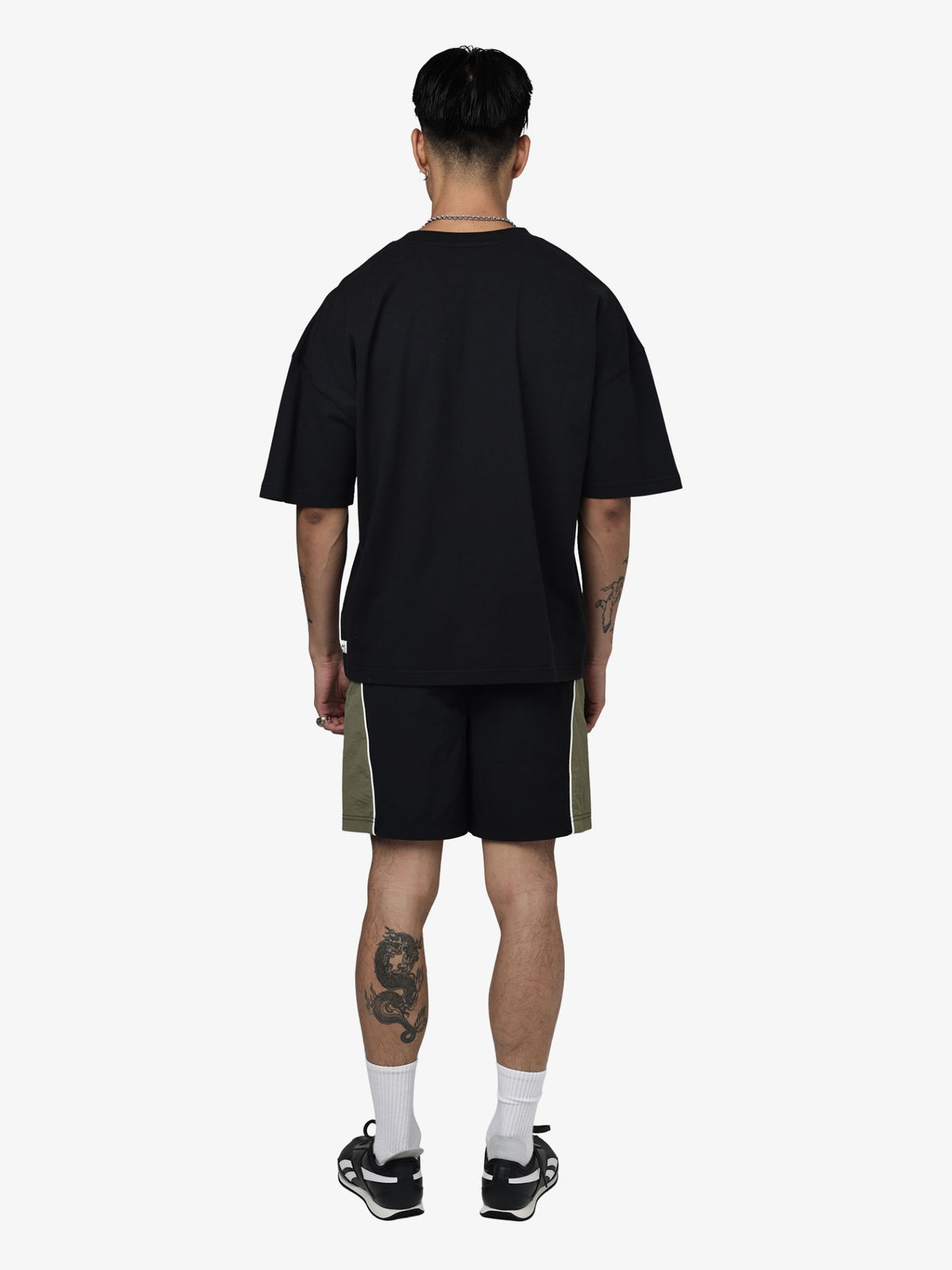 Reebok Classics Woven Shorts | Black/Legacy Green