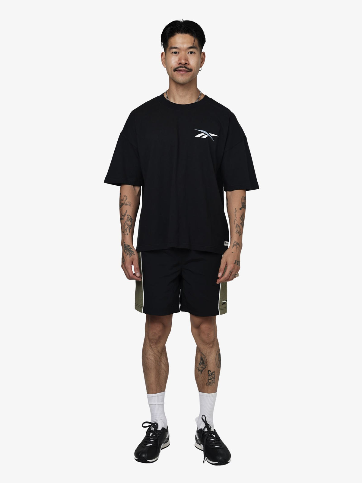 Reebok Vector Box Fit Tee | Black
