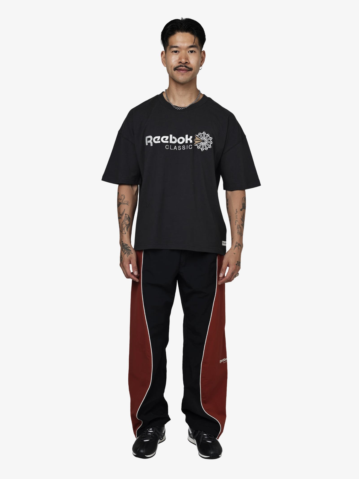 Reebok Classics Box Fit Tee | Almost Black