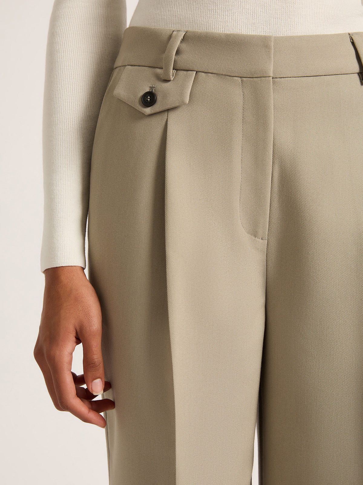 Nude Lucy Theo Tailored Pants | Sage