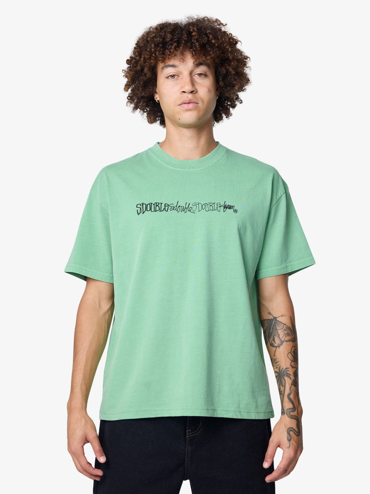 S-Double Script Stack Tee | Pigment Green