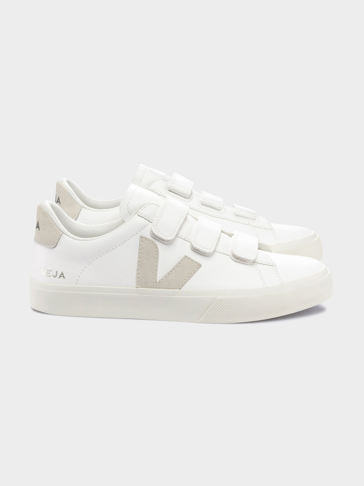 Womens RECIFE Chromefree Leather Sneakers in White &amp; Beige
