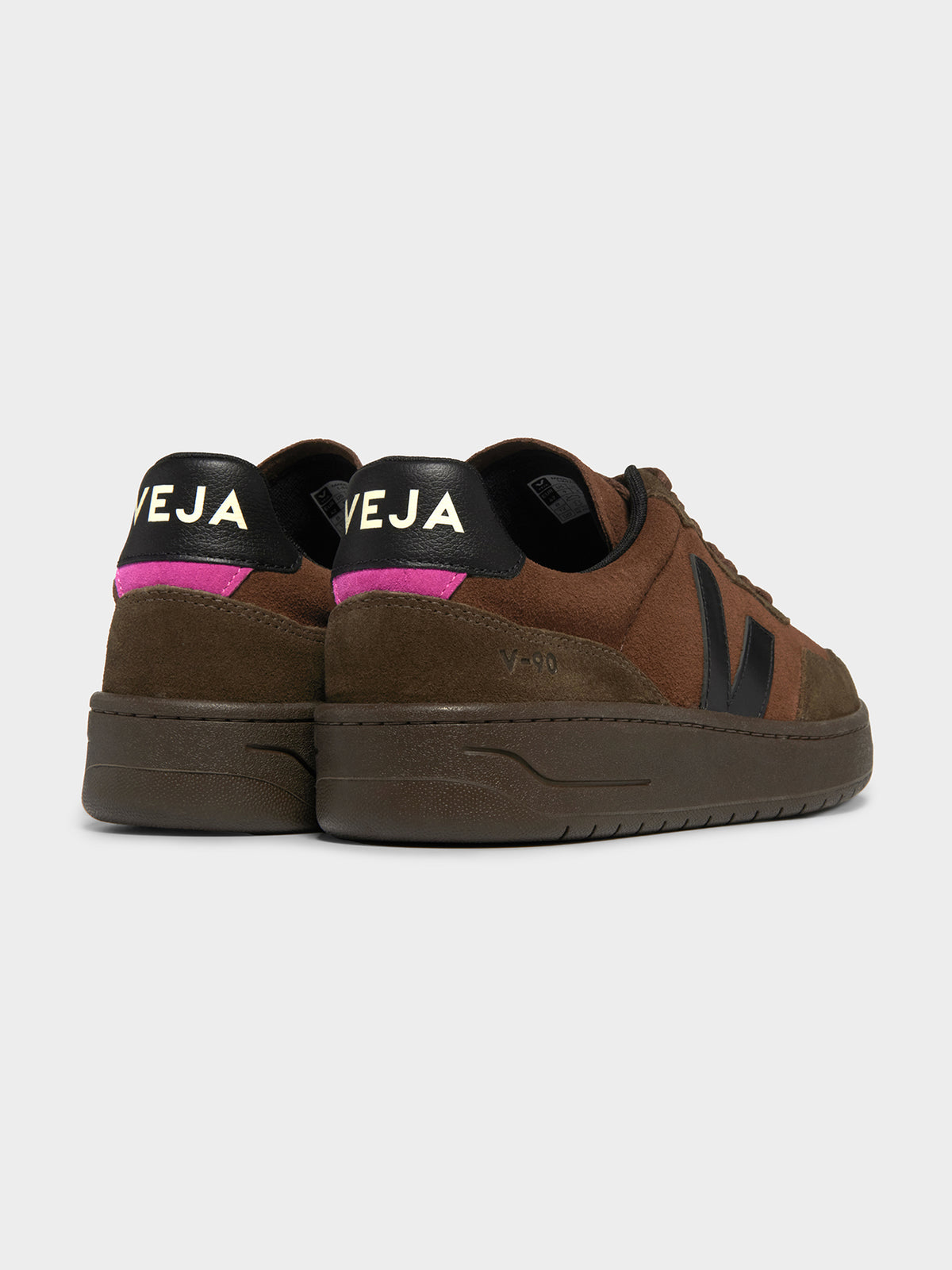 Veja Unisex V-90 Suede | Walnut Black