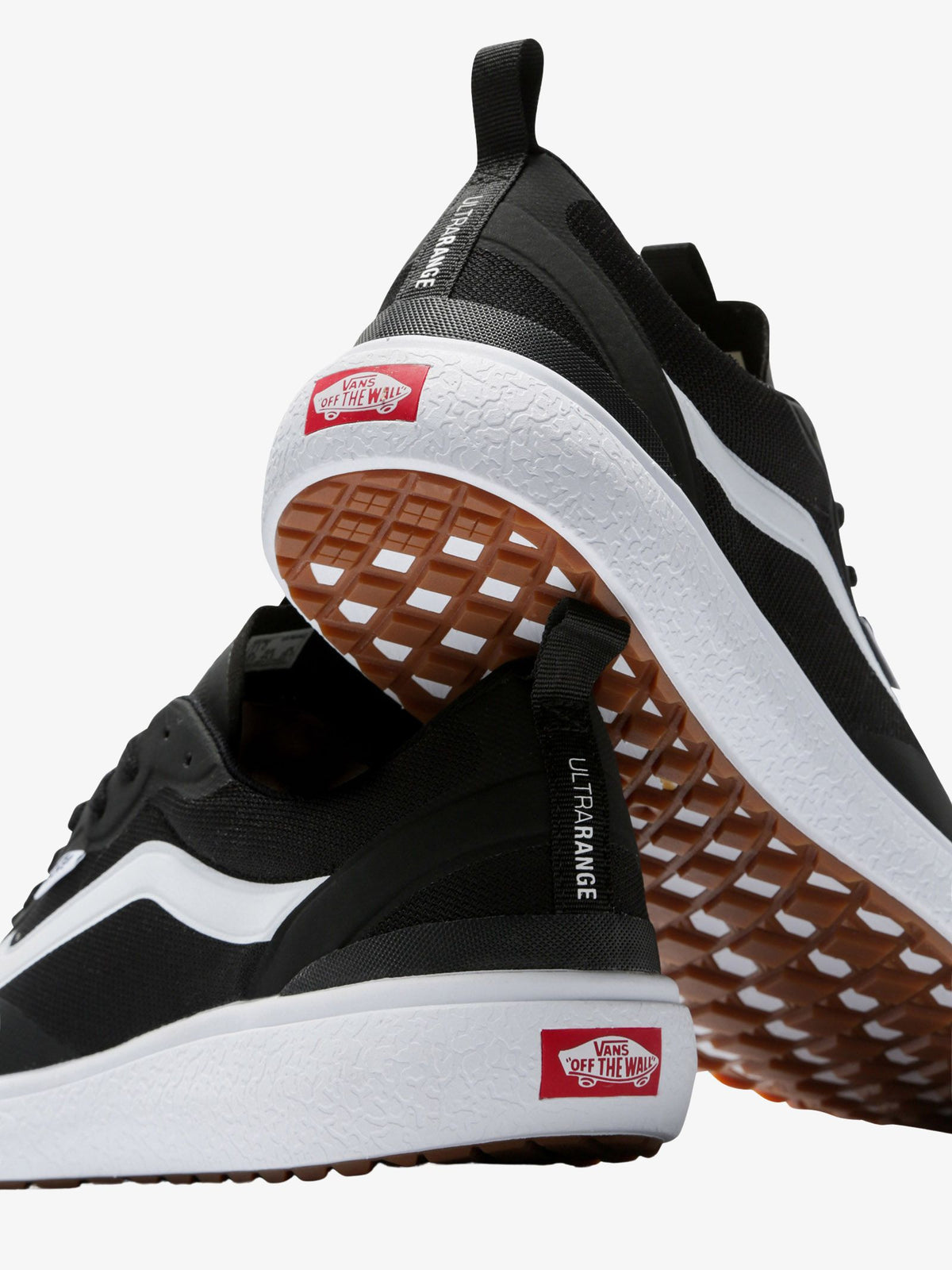 Vans Unisex UltraRange Exo Sneakers | Black/White