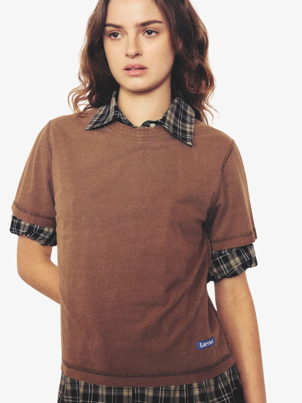 Larriet Blind Tee | Brown