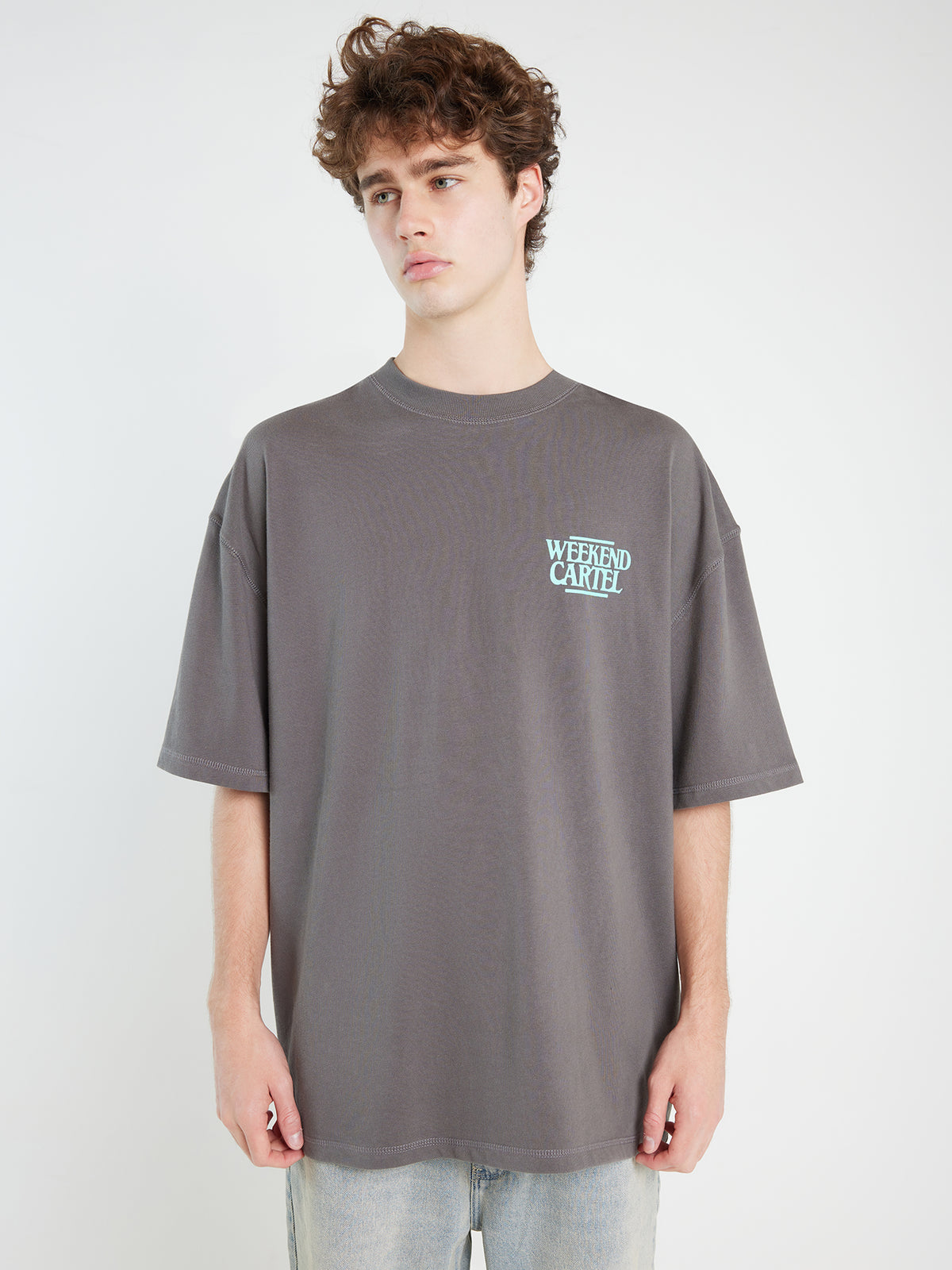 Weekend Cartel Pillar Short Sleeve T-Shirt | Charcoal